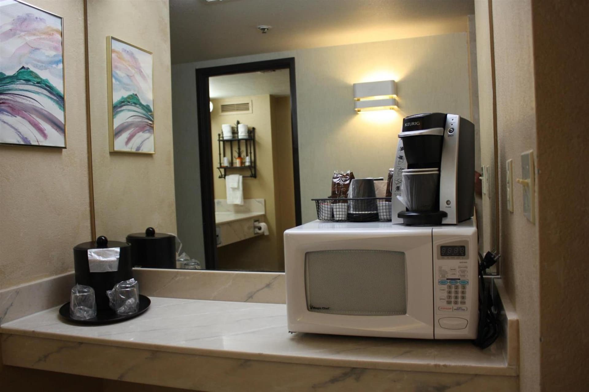 Ramada by Wyndham Viscount Suites Tucson East gallery photo in Tucson, AZ — image 14
