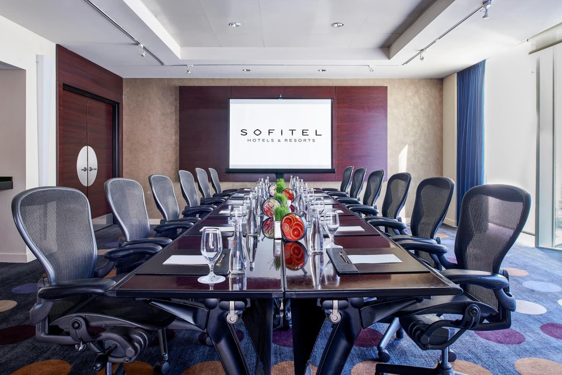 Sofitel Chicago Magnificent Mile gallery photo in Chicago, IL — image 4