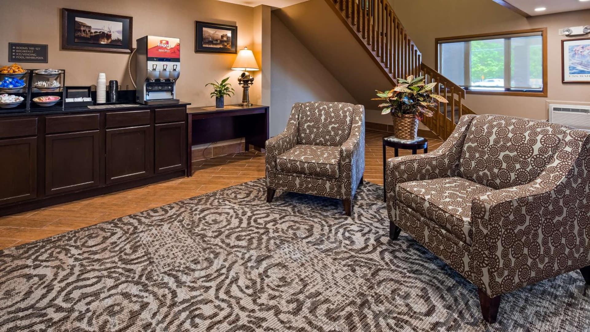 Best Western Maritime Inn property views in Sturgeon Bay, WI — gallery photo 3
