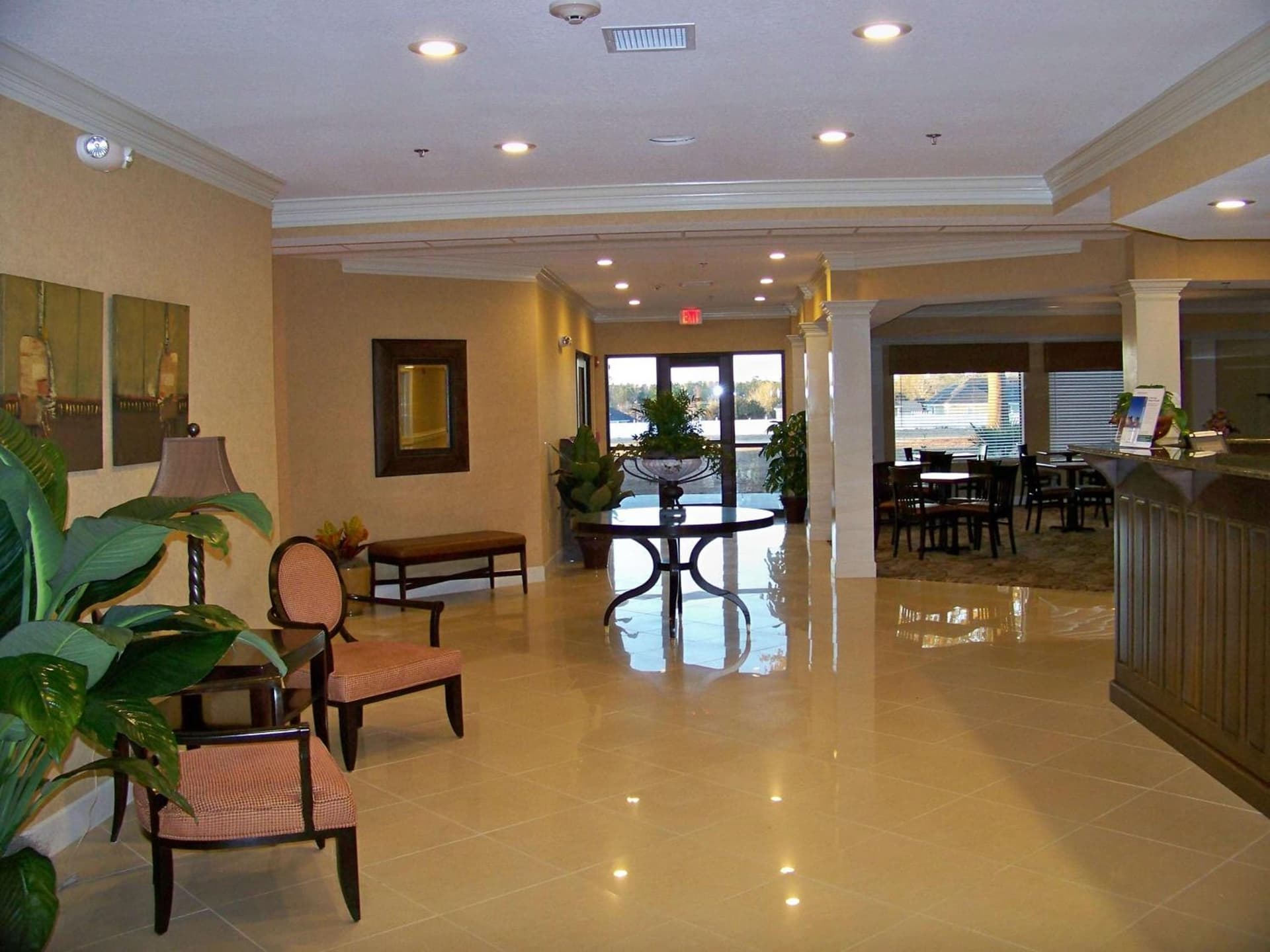 Best Western Plus Valdosta Hotel & Suites property views in Valdosta, GA — gallery photo 3