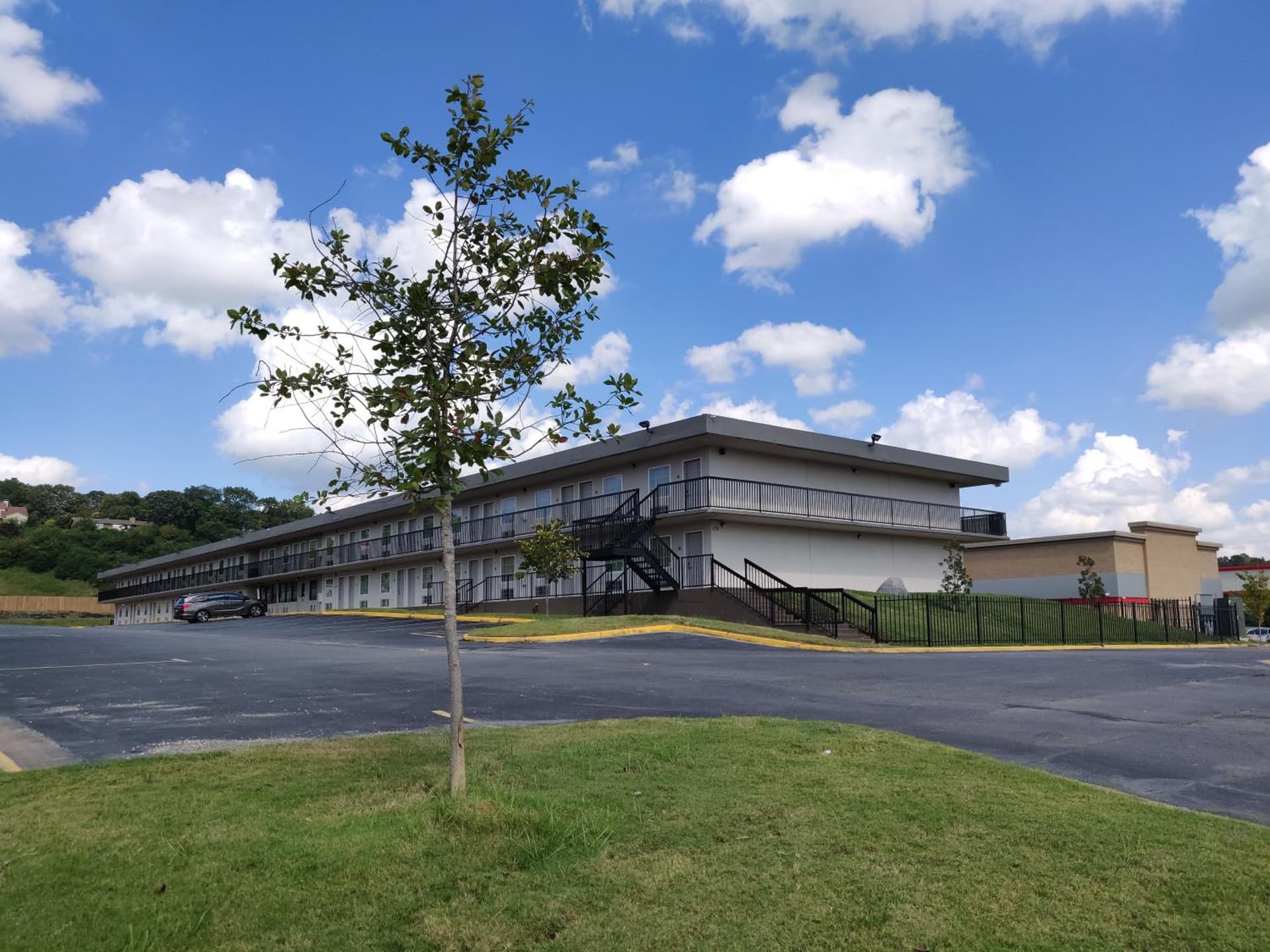 Super Stay Inn featured exterior or lobby in North Little Rock, AR — similar hotel