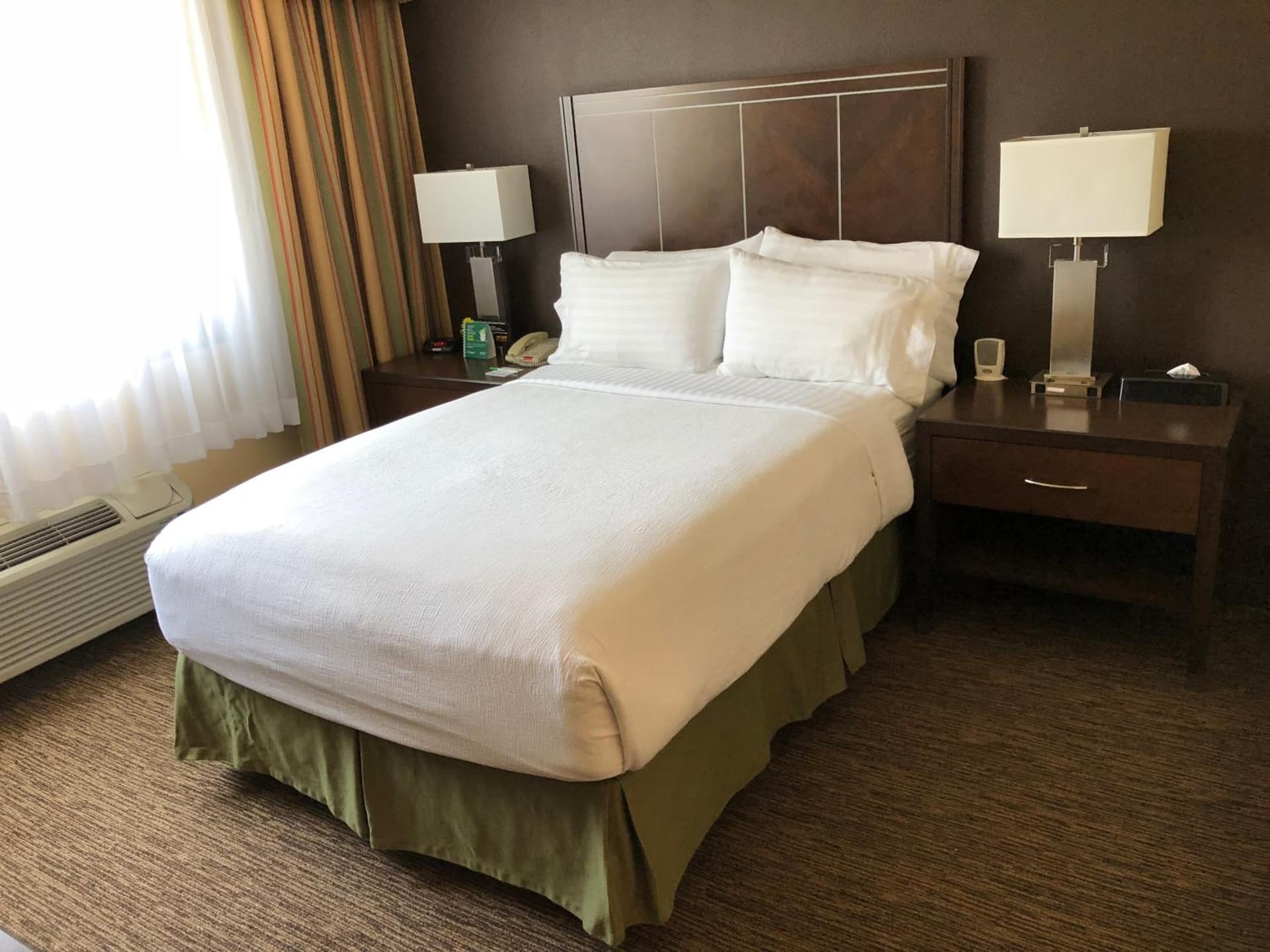 Holiday Inn Hotel & Suites Anaheim by IHG property views in Anaheim, CA — gallery photo 3
