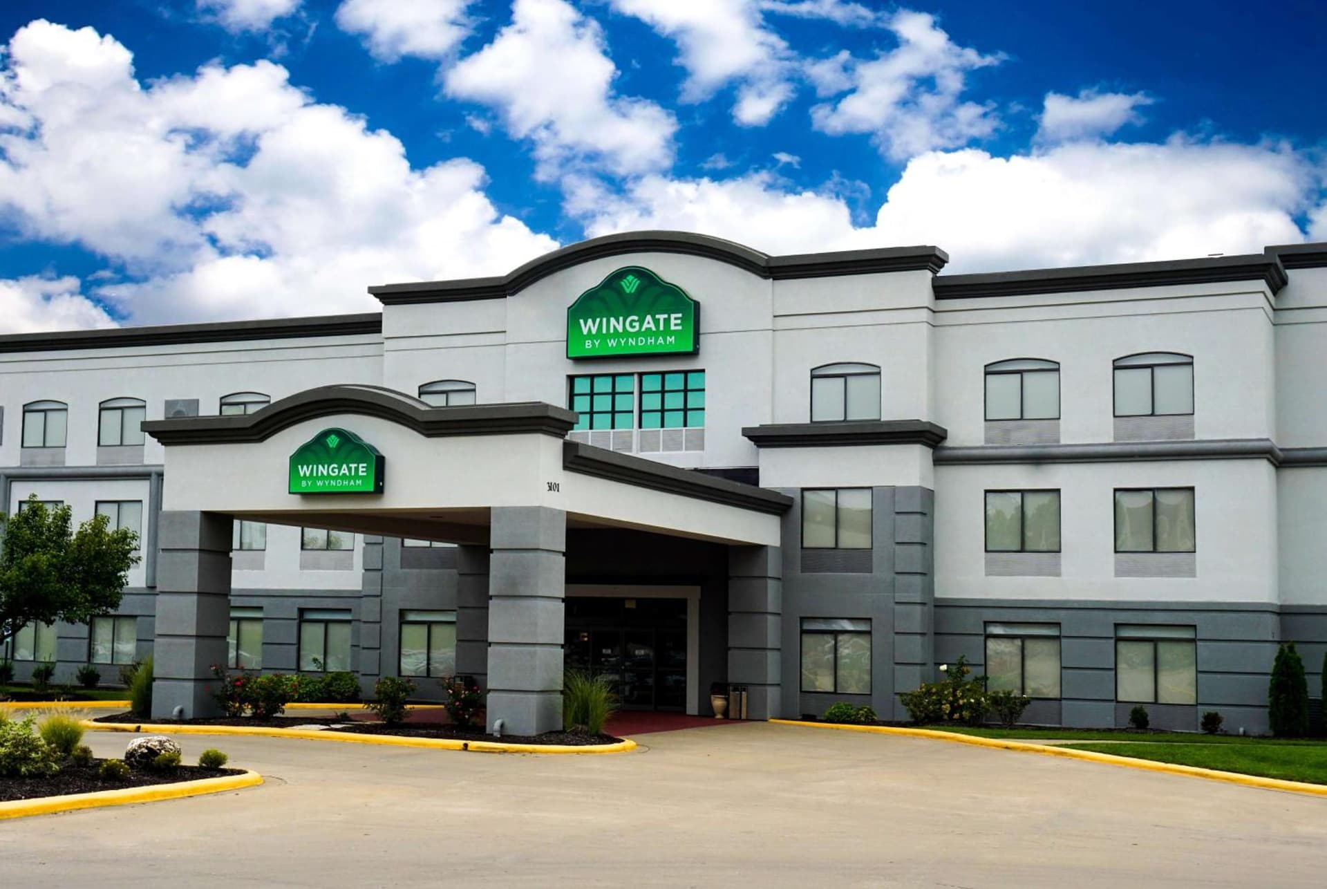 Wingate by Wyndham Columbia featured exterior or lobby in Columbia, MO — similar hotel