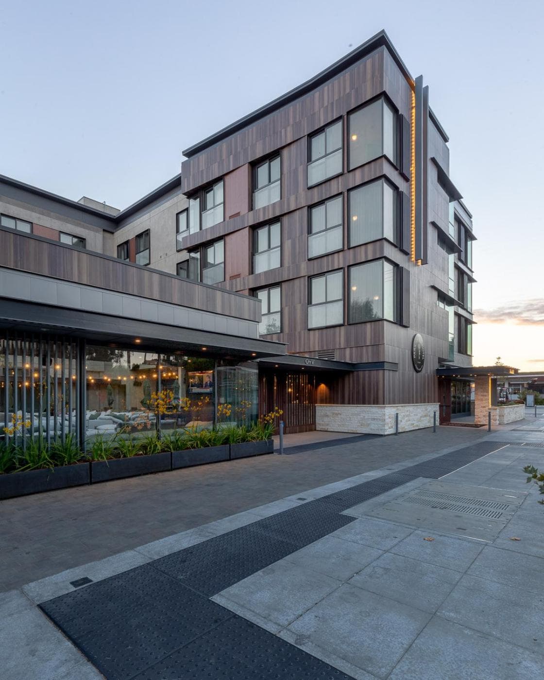 Park James gallery photo in Menlo Park, CA — image 7