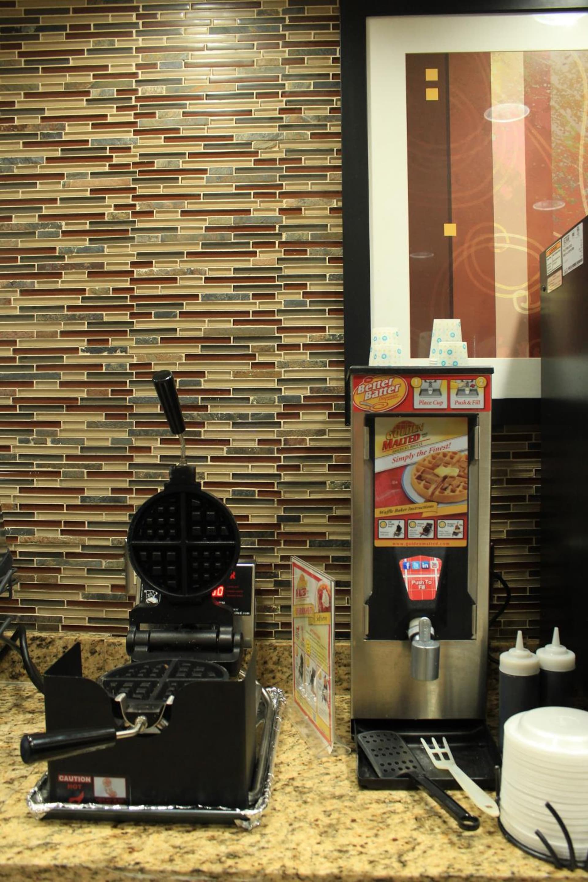 Microtel Inn and Suites North Canton gallery photo in North Canton, OH — image 5