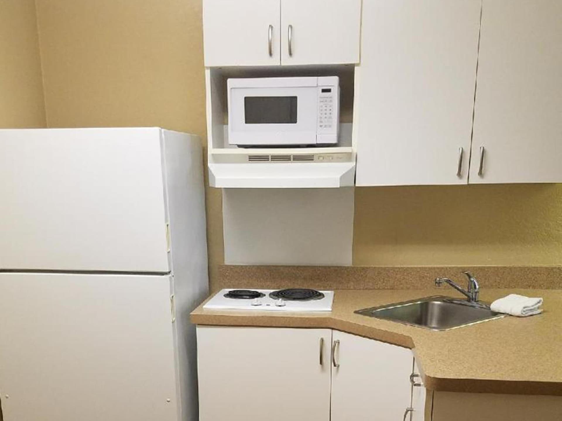 Extended Stay America Select Suites - Roanoke - Airport gallery photo in Roanoke, VA — image 41