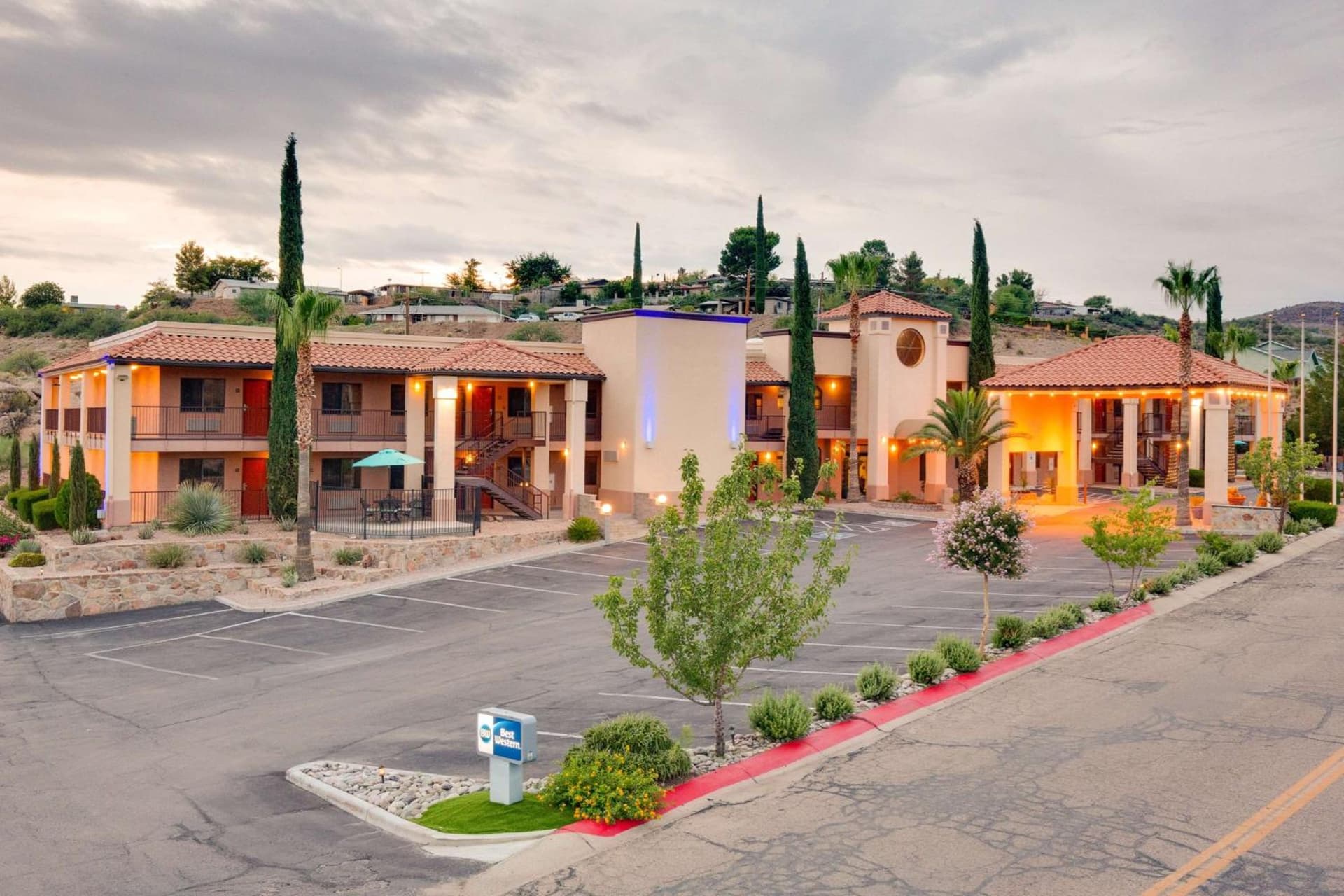 Best Western Copper Hills Inn featured exterior or lobby in Globe, AZ — similar hotel