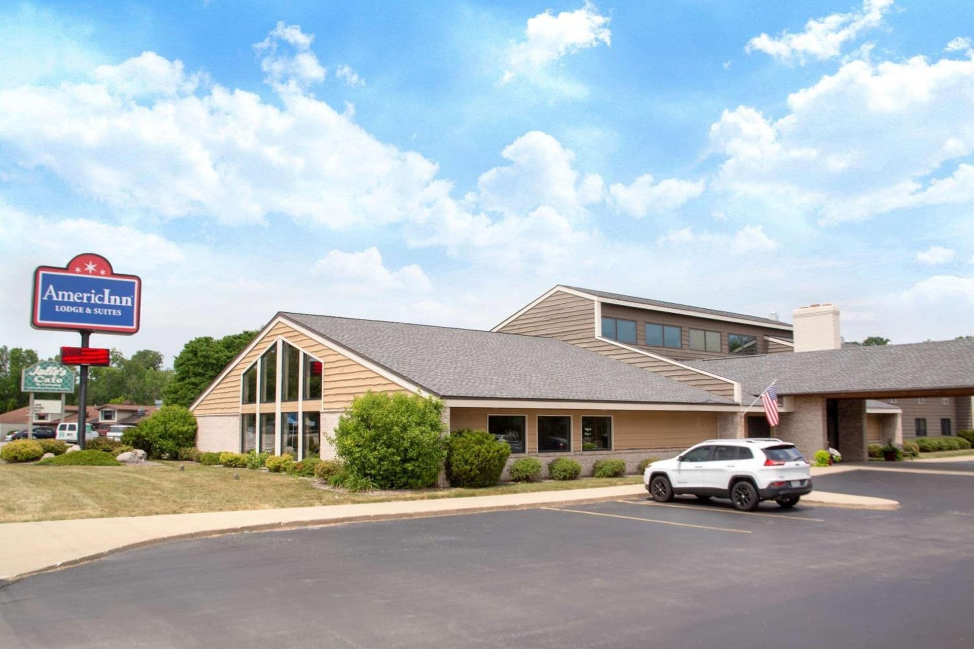 AmericInn by Wyndham Green Bay West featured exterior or lobby in Green Bay, WI — similar hotel