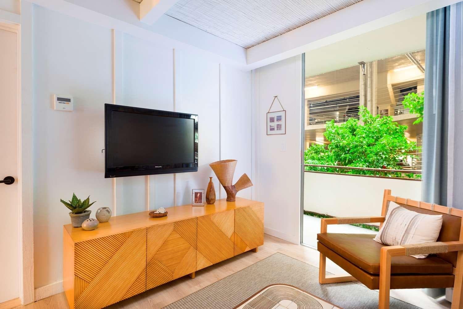 The Surfjack Hotel & Swim Club - NO AMENITY FEE gallery photo in Honolulu, HI — image 20