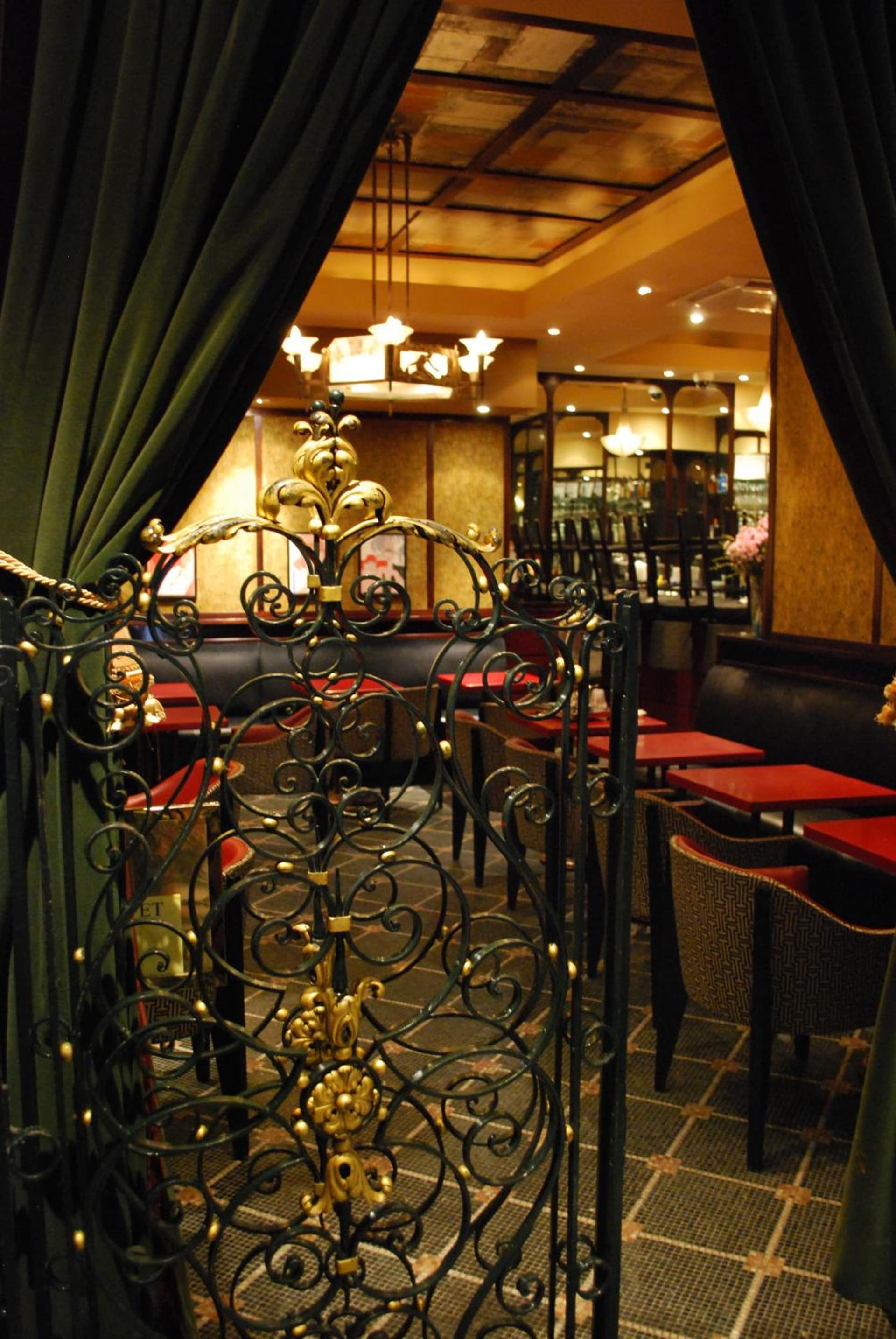 Washington Square Hotel interior in New York, NY — gallery photo 2