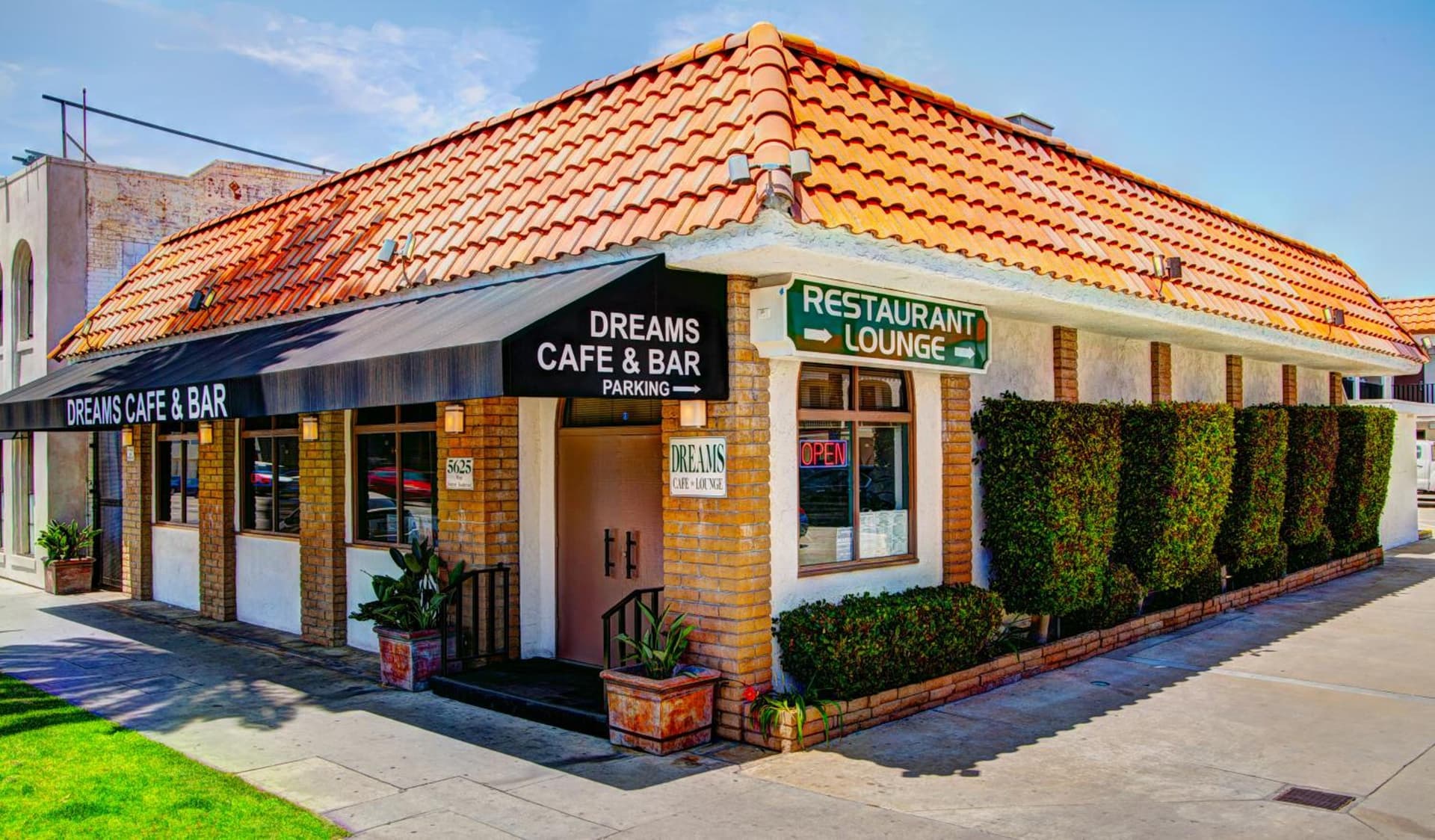 Dunes Inn - Sunset gallery photo in Los Angeles, CA — image 14