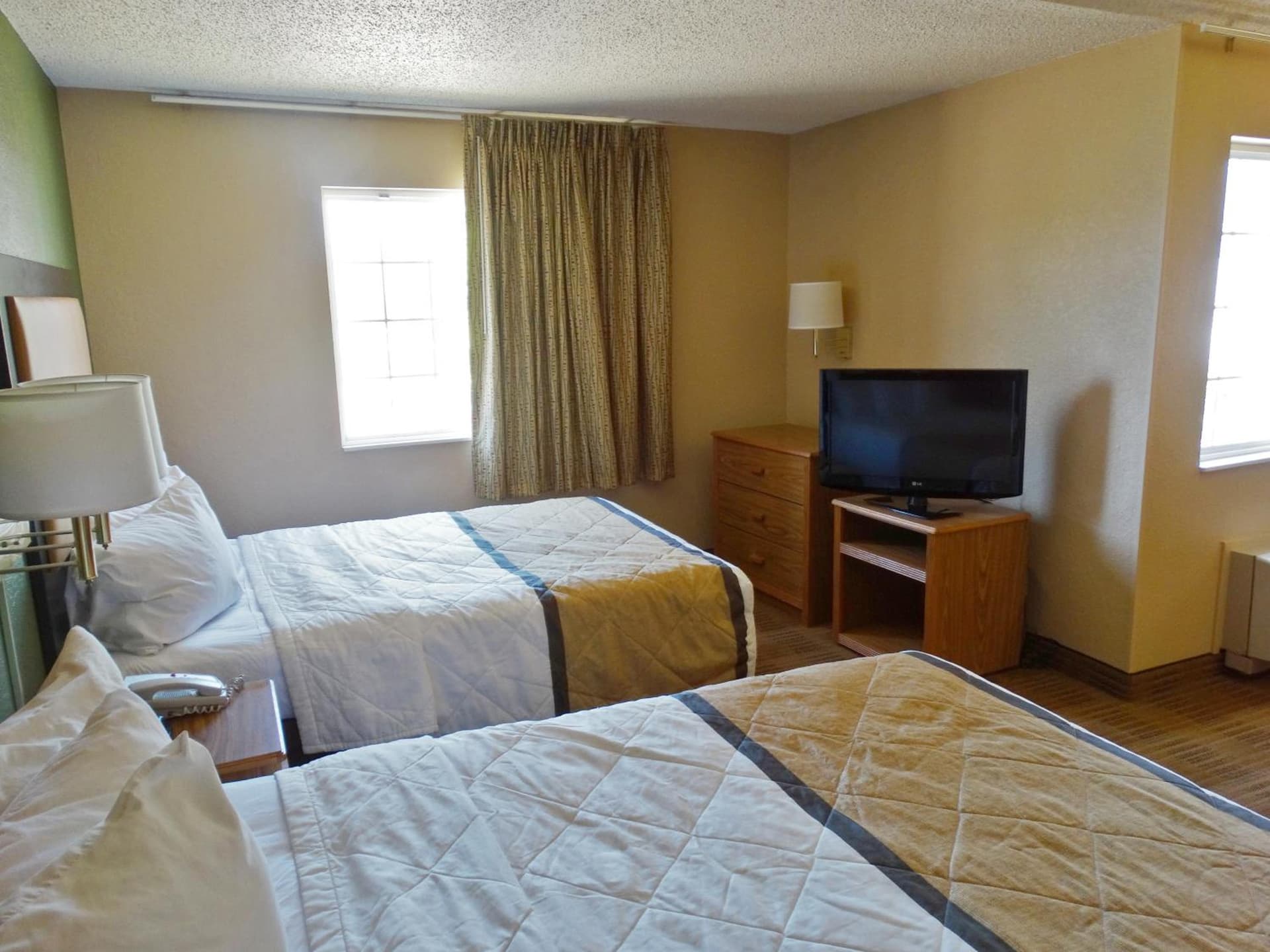 Extended Stay America Select Suites - Denver - Tech Center South - Greenwood Village gallery photo in Centennial, CO — image 29