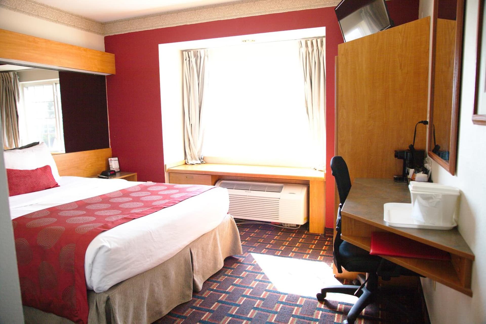Ramada Limited by Wyndham, Bloomington I-55 & I-74 IL gallery photo in Bloomington, IL — image 27