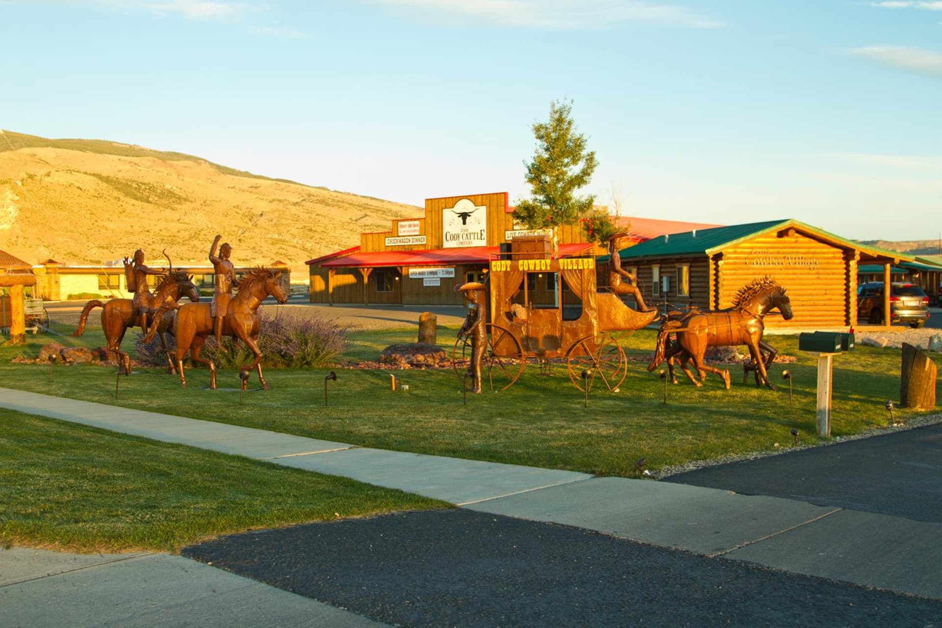 Cody Cowboy Village — hotel in Cody, Wyoming