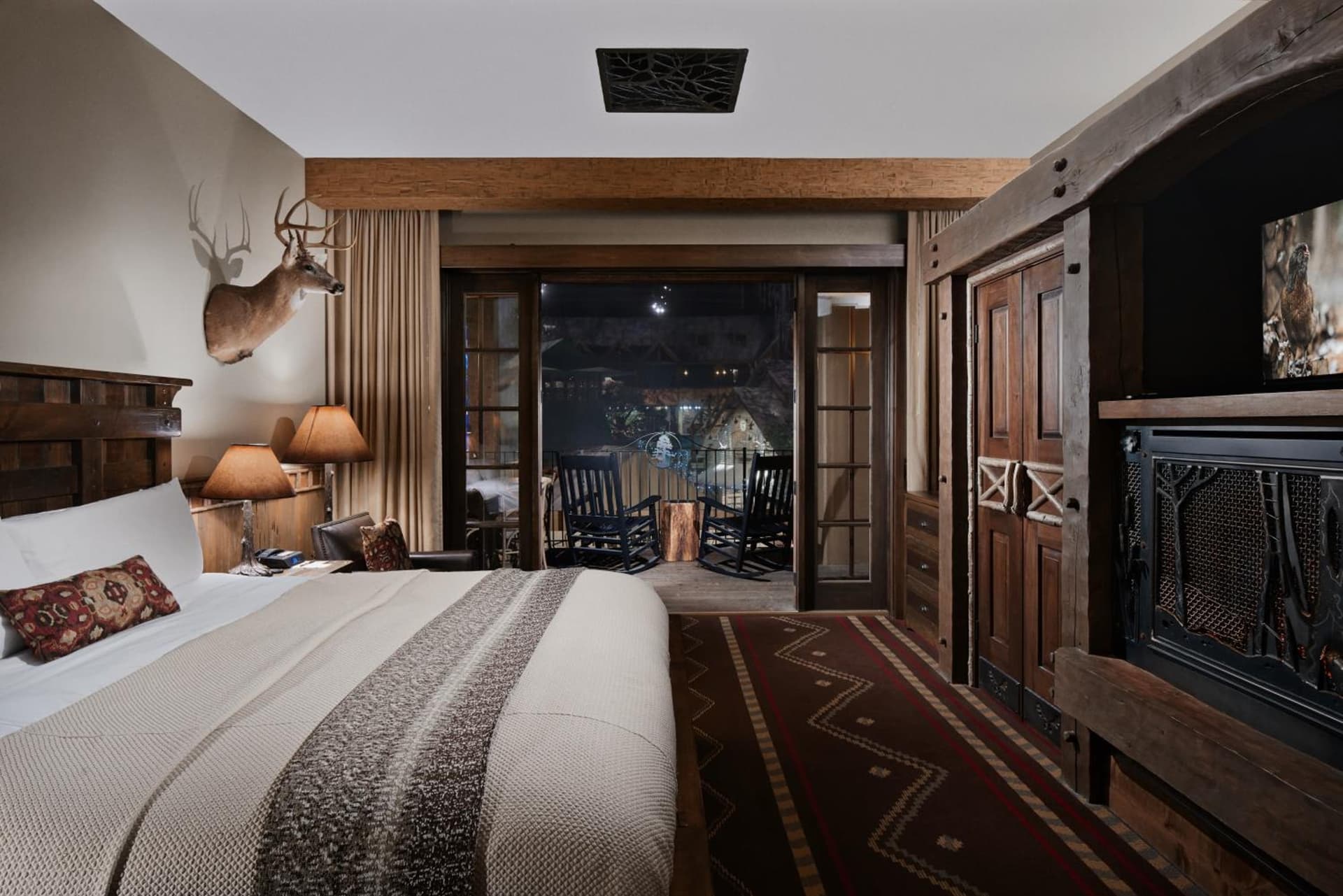 Big Cypress Lodge gallery photo in Memphis, TN — image 18