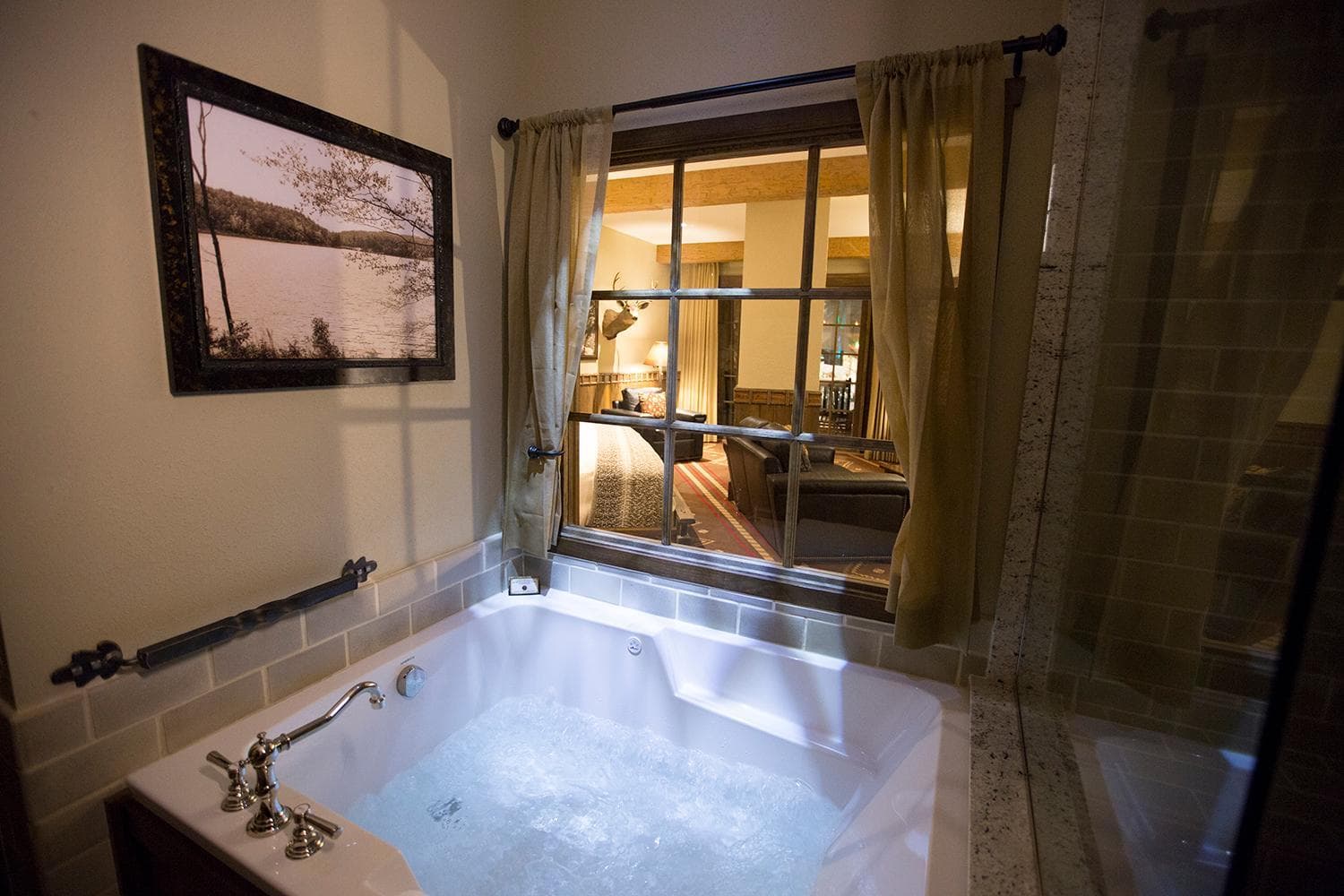 Big Cypress Lodge gallery photo in Memphis, TN — image 52