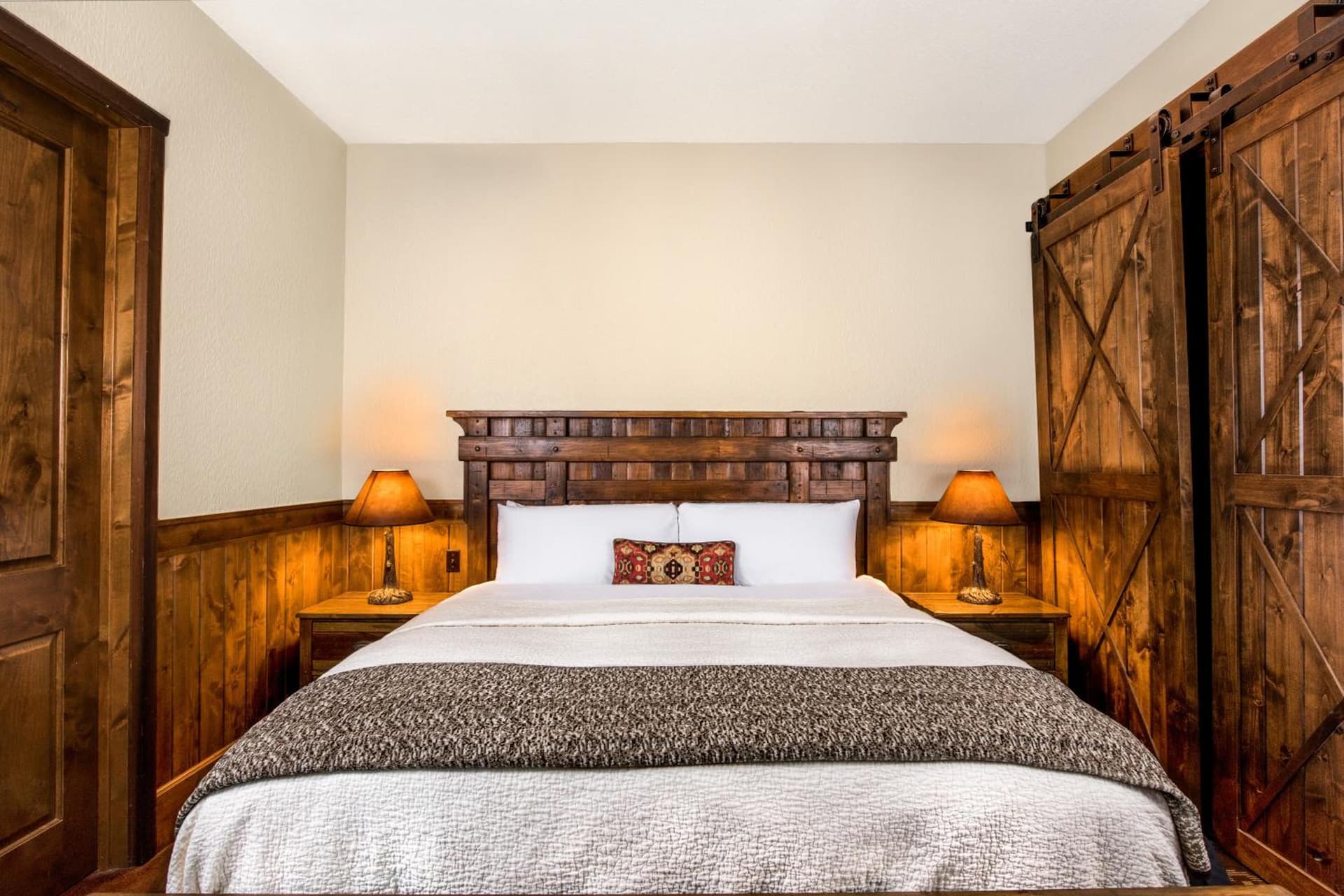 Big Cypress Lodge gallery photo in Memphis, TN — image 29