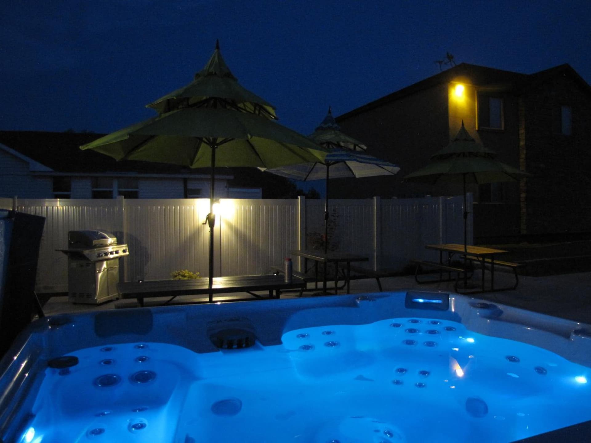 Cedar Canyon Condos interior in Blanding, UT — gallery photo 2