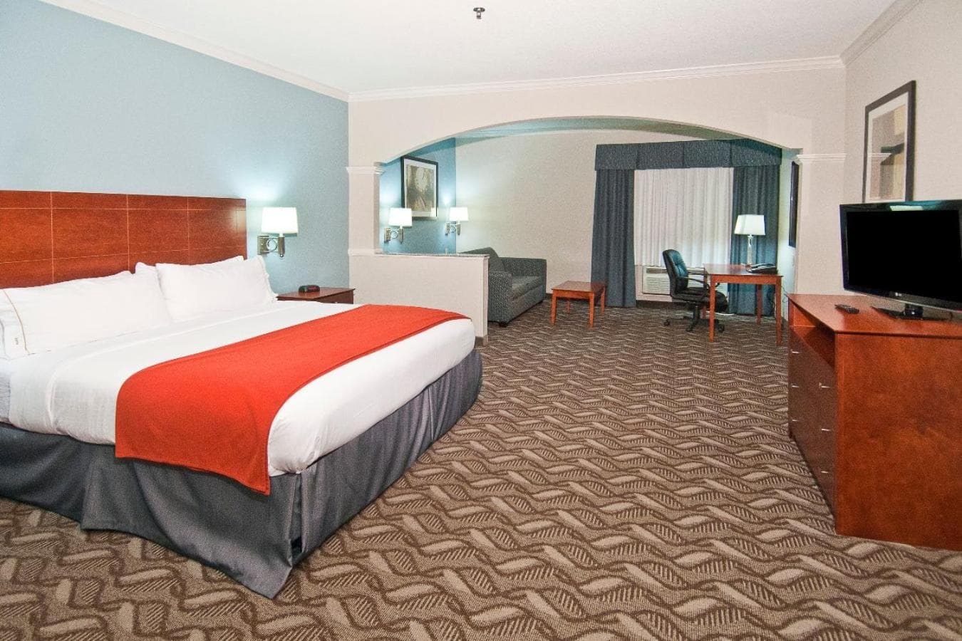 Holiday Inn Express Hotel and Suites Lake Charles by IHG gallery photo in Lake Charles, LA — image 30
