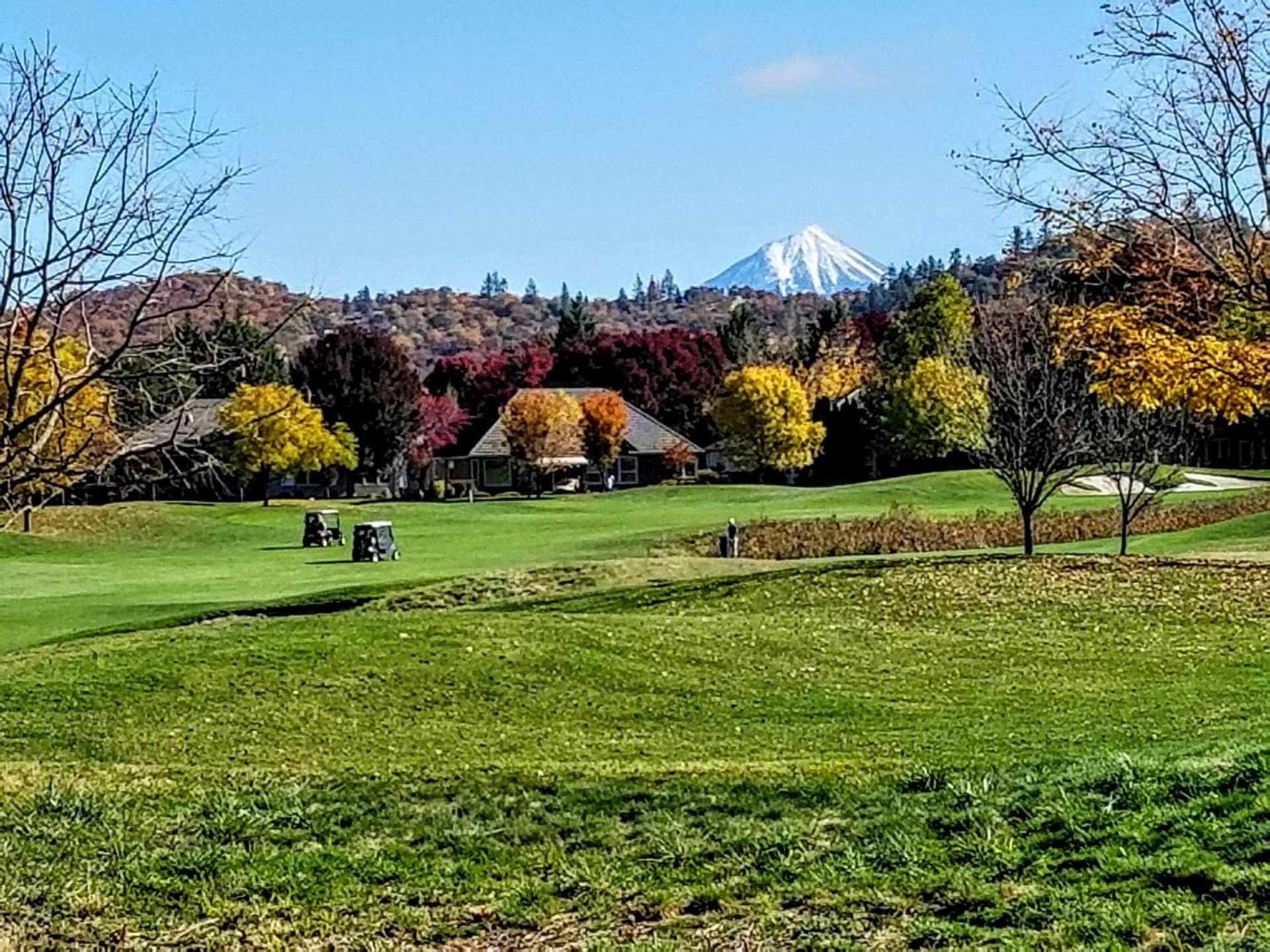 Resort at Eagle Point Golf Club Lodging gallery photo in Medford, OR — image 53