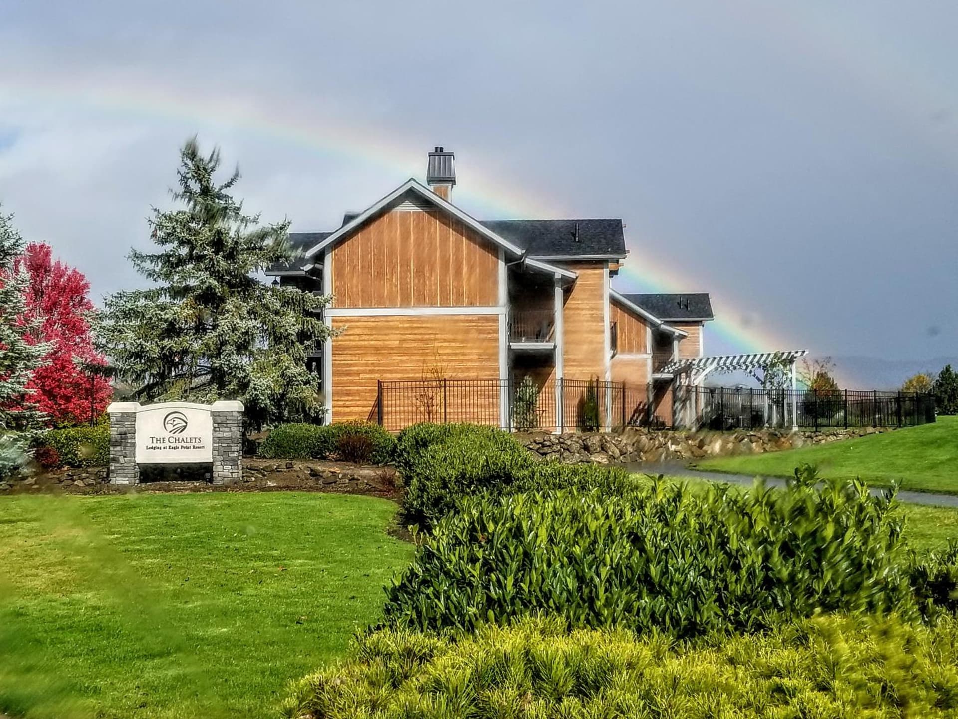 Resort at Eagle Point Golf Club Lodging gallery photo in Medford, OR — image 48