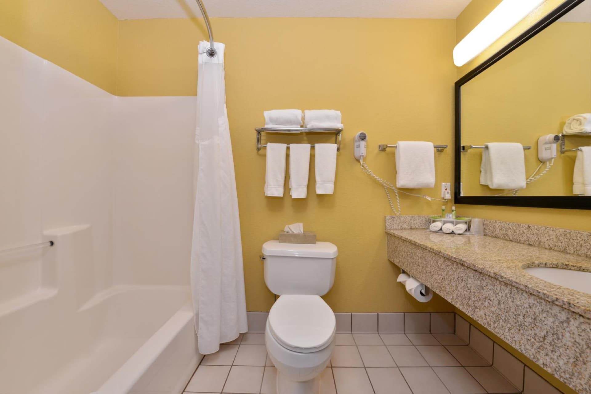 Holiday Inn Stevens Point - Convention Center by IHG interior in Stevens Point, WI — gallery photo 2