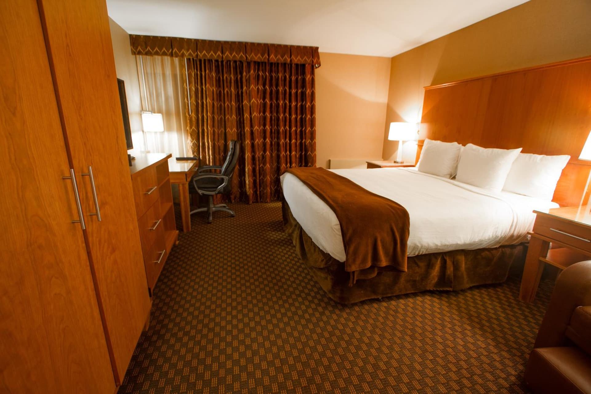 Mirabeau Park Hotel gallery photo in Spokane Valley, WA — image 4