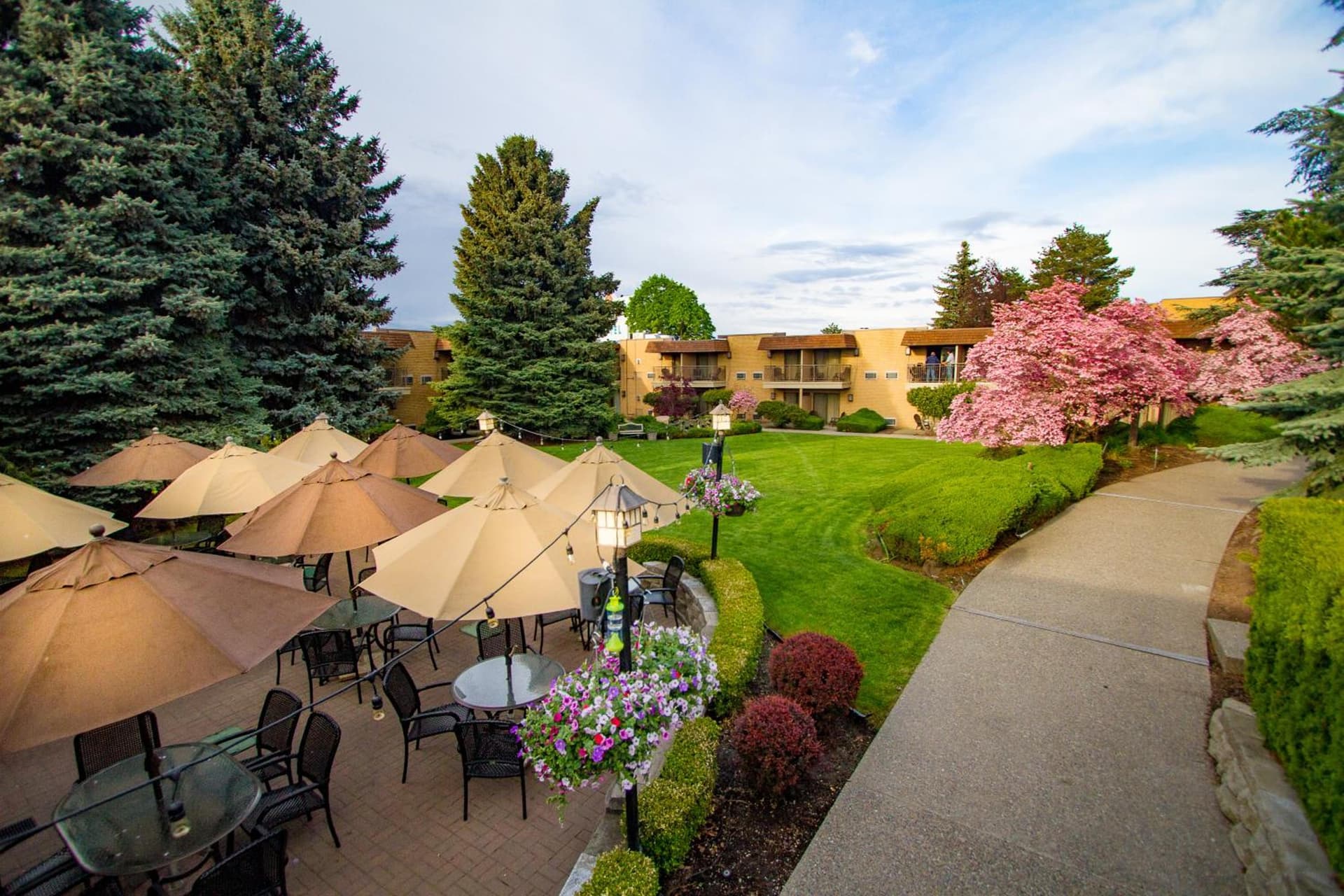 Mirabeau Park Hotel gallery photo in Spokane Valley, WA — image 44