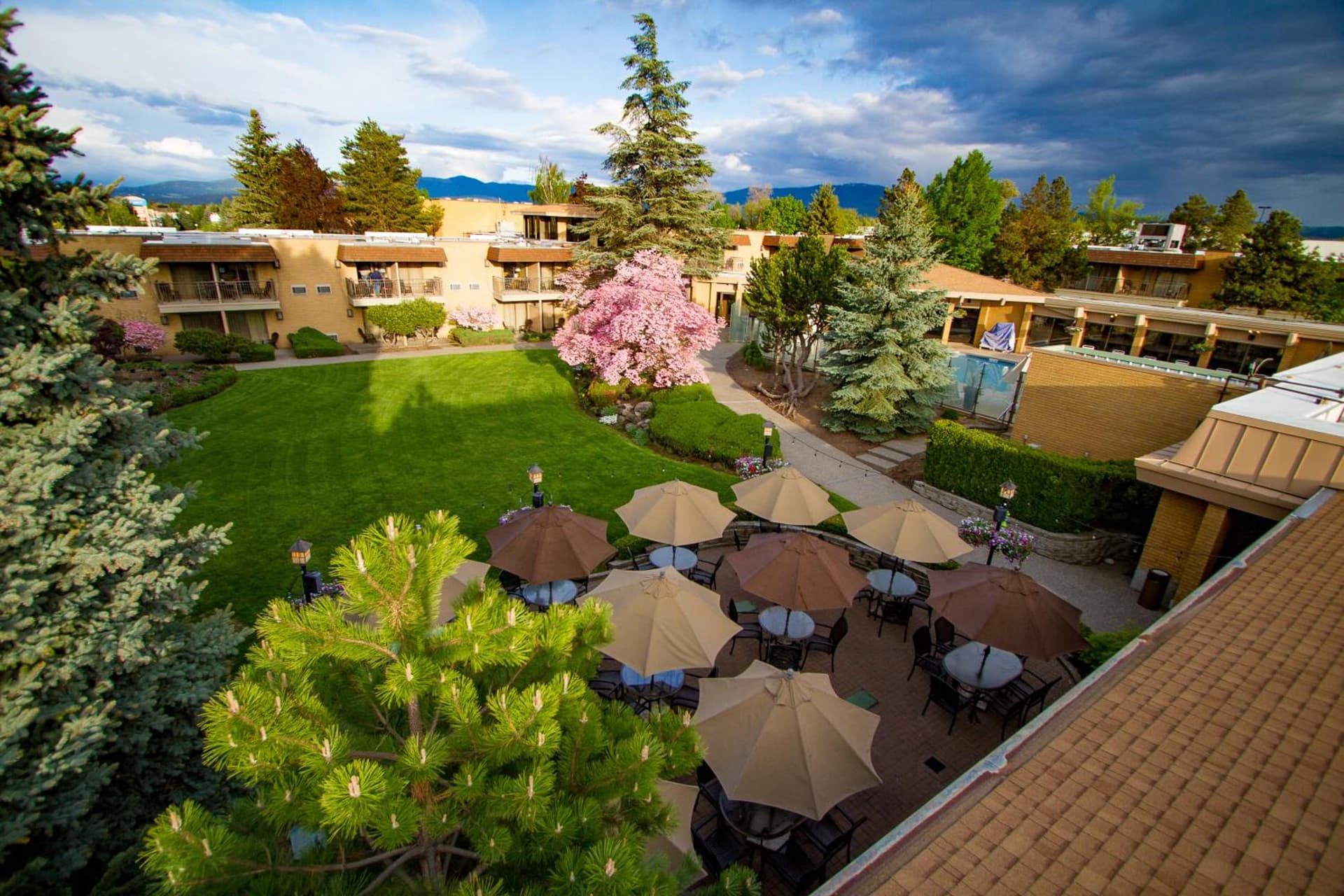 Mirabeau Park Hotel gallery photo in Spokane Valley, WA — image 48