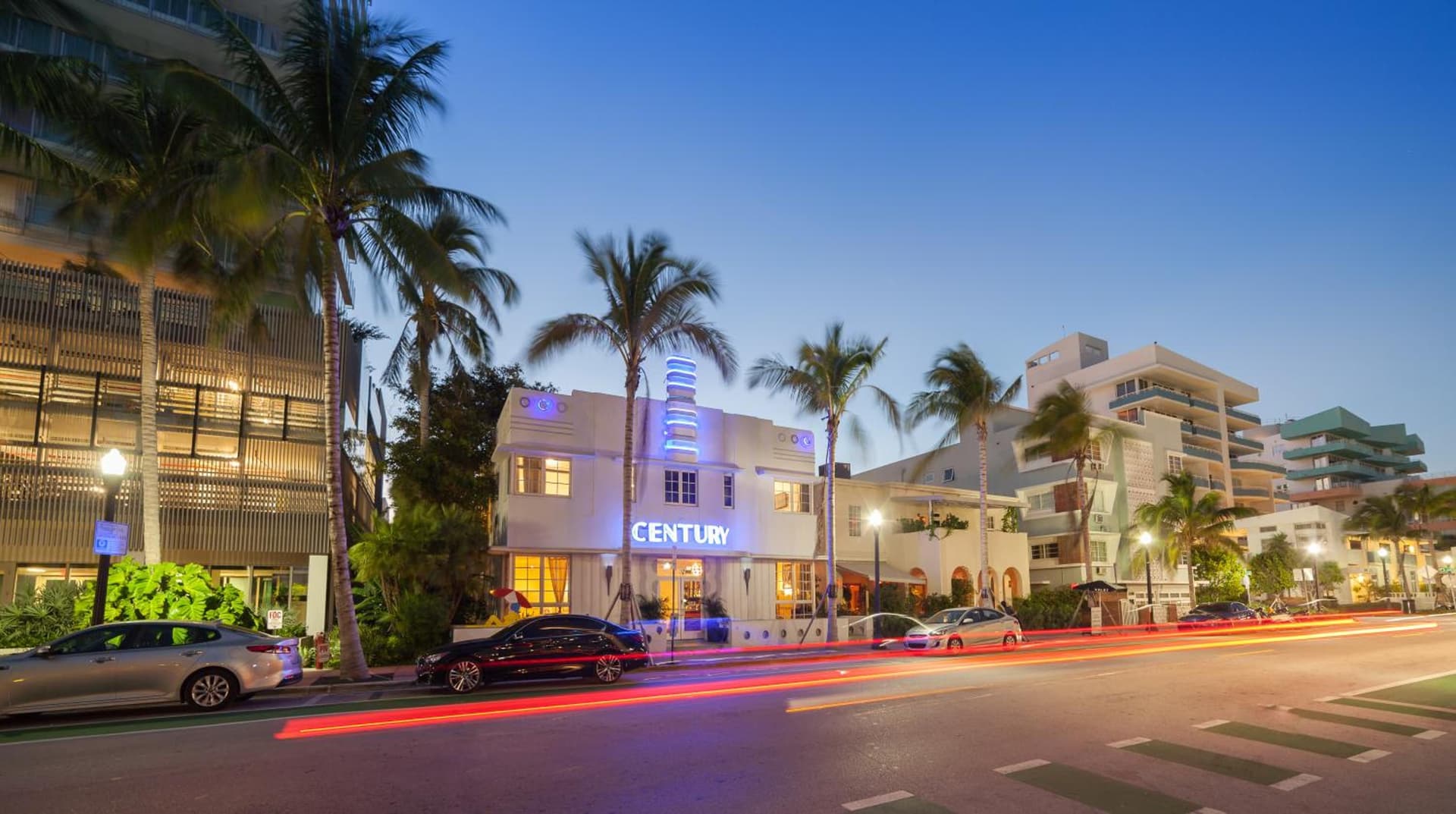 Century Hotel interior in Miami Beach, FL — gallery photo 2
