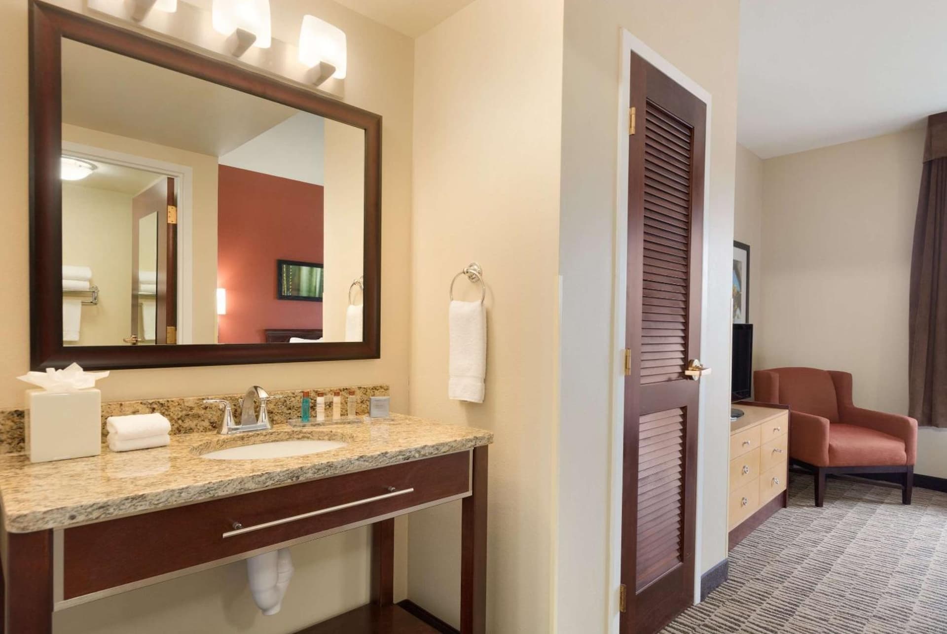 Hawthorn Extended Stay by Wyndham College Station gallery photo in College Station, TX — image 11