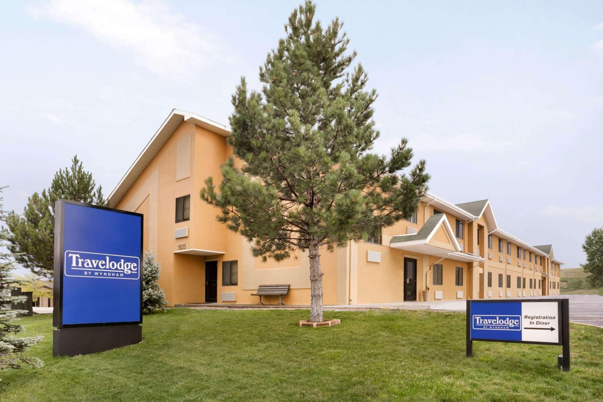 Travelodge by Wyndham Cheyenne — hotel in Cheyenne, Wyoming