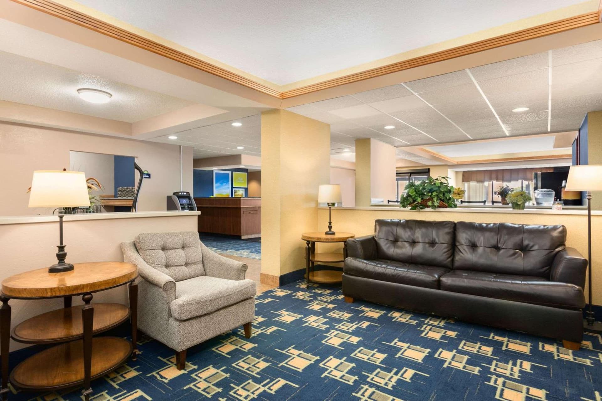 Days Inn by Wyndham Fargo - West Acres property views in Fargo, ND — gallery photo 3