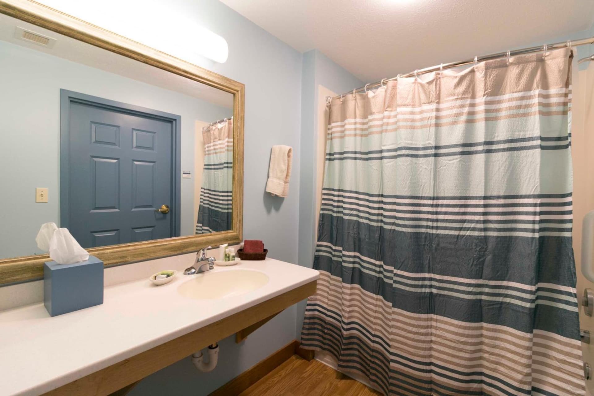 Essenhaus Inn & Conf. Center gallery photo in Middlebury, IN — image 28