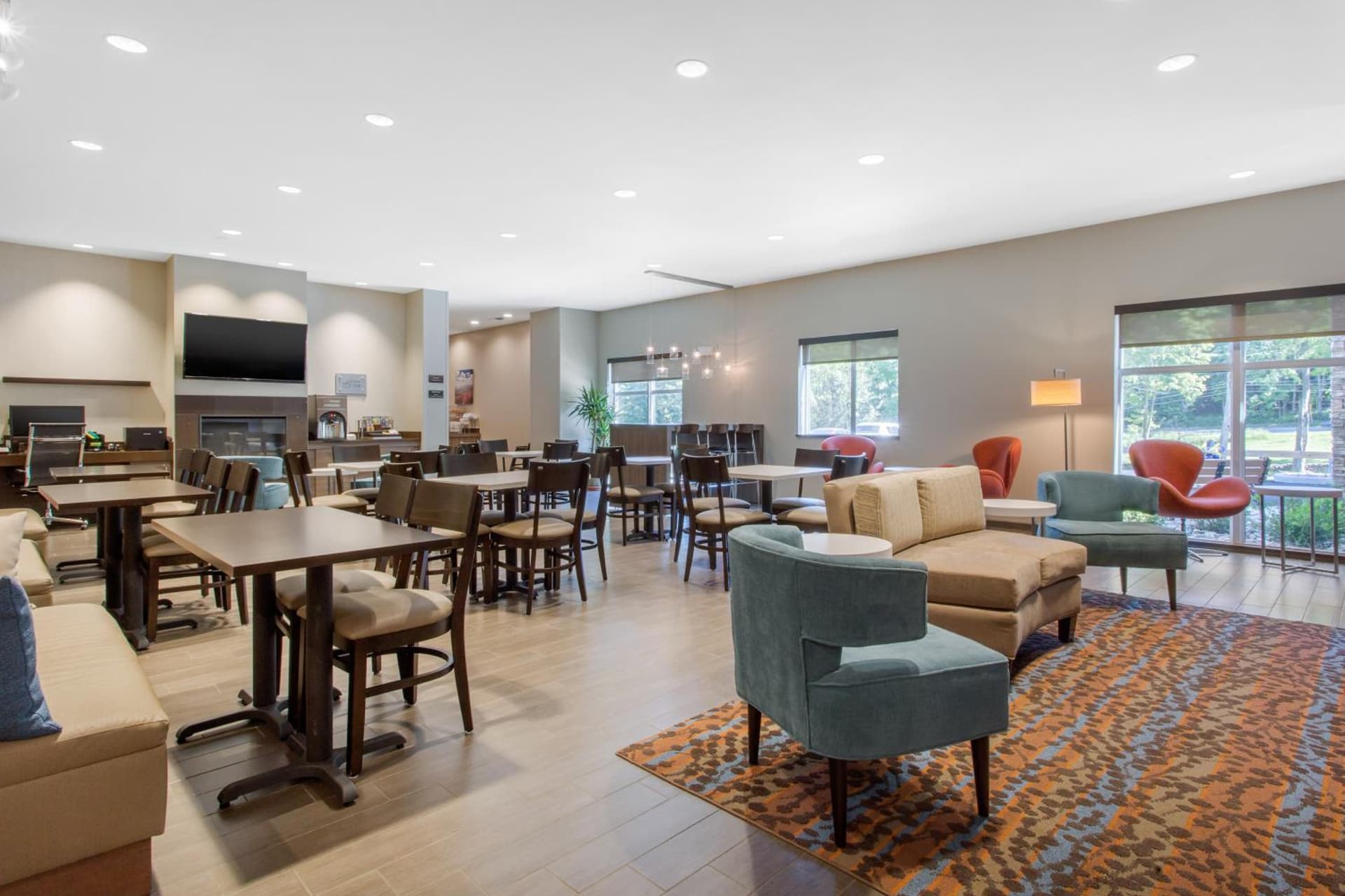 Sleep Inn & Suites Monroe - Woodbury property views in Monroe, NY — gallery photo 3