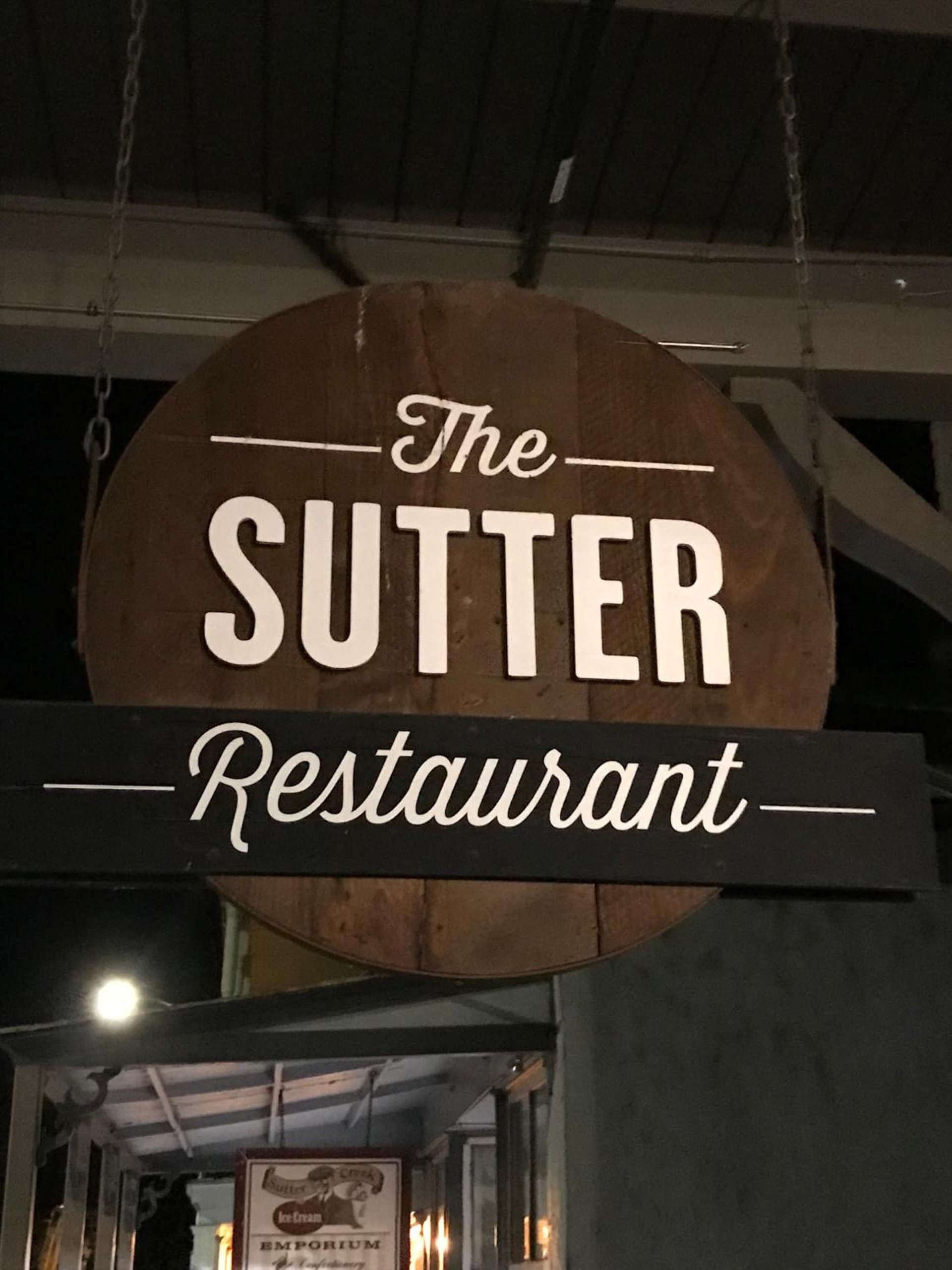 Hotel Sutter property views in Sutter Creek, CA — gallery photo 3