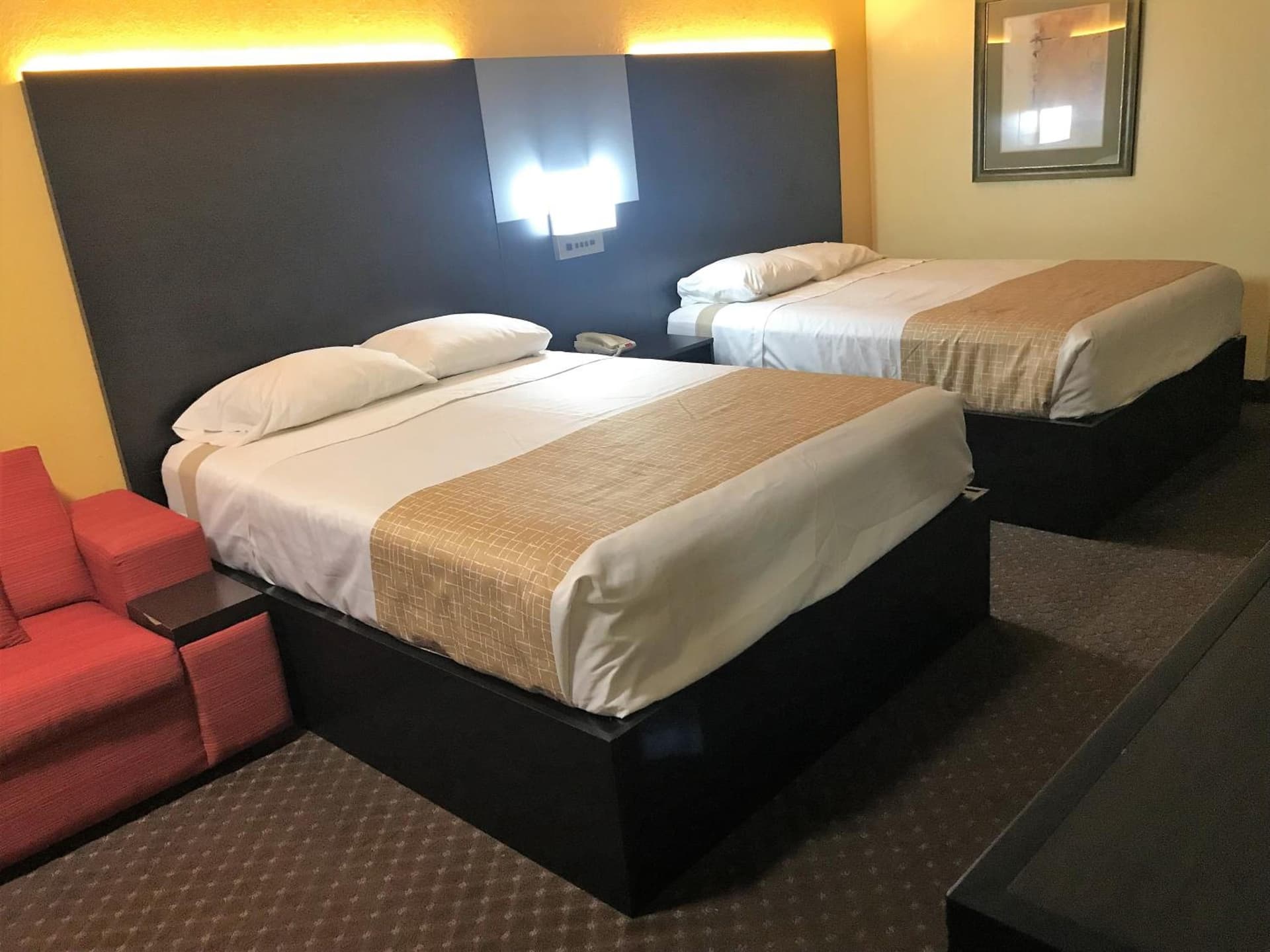 Americas Best Value Inn New Braunfels gallery photo in New Braunfels, TX — image 10