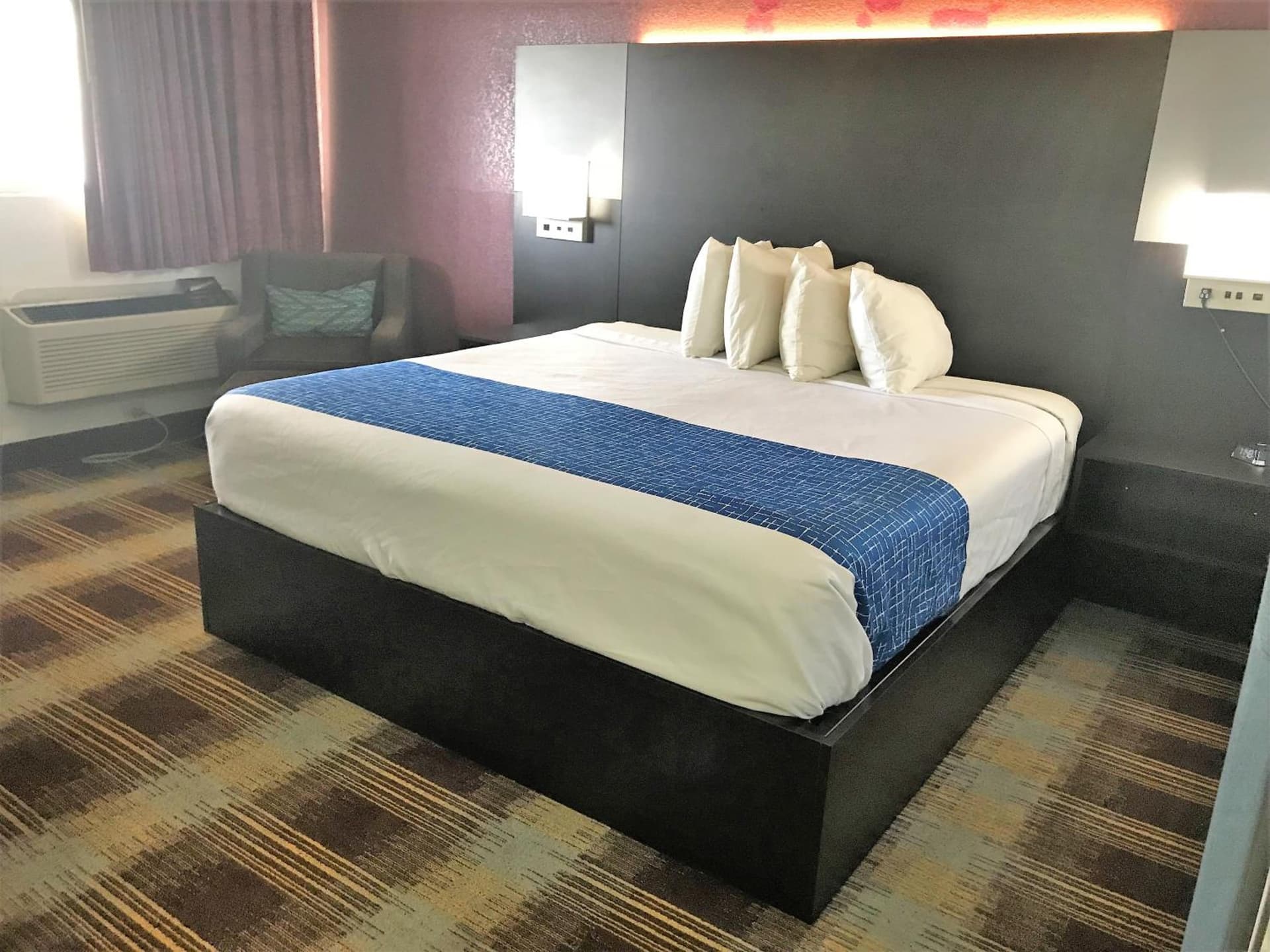 Americas Best Value Inn New Braunfels gallery photo in New Braunfels, TX — image 8