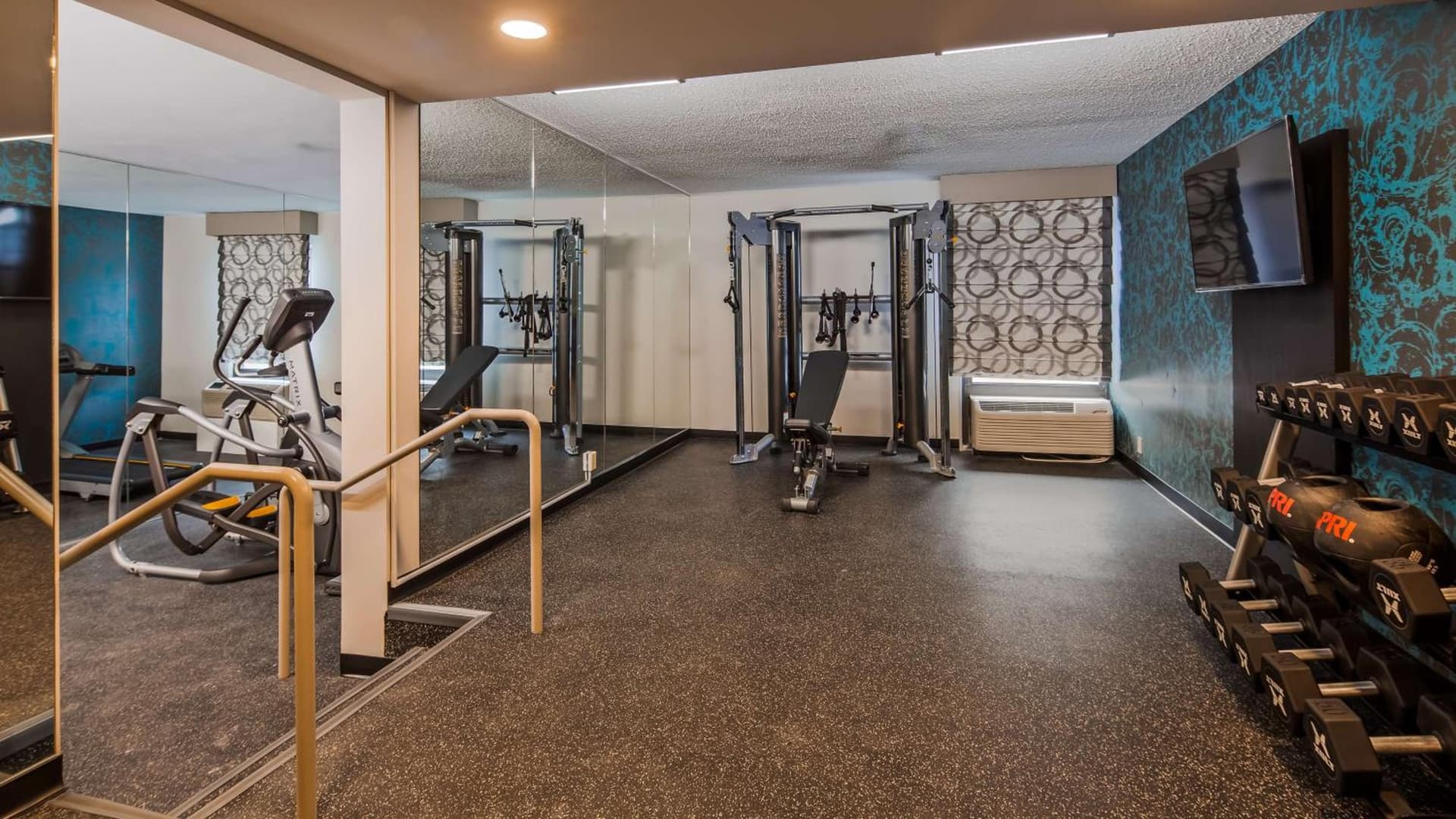 Best Western Plus Bloomington East gallery photo in Bloomington, IL — image 17