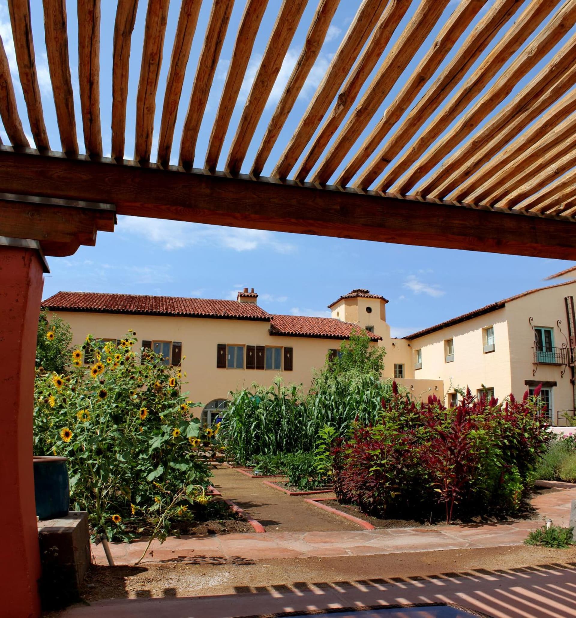 La Posada Hotel and Gardens interior in Winslow, AZ — gallery photo 2