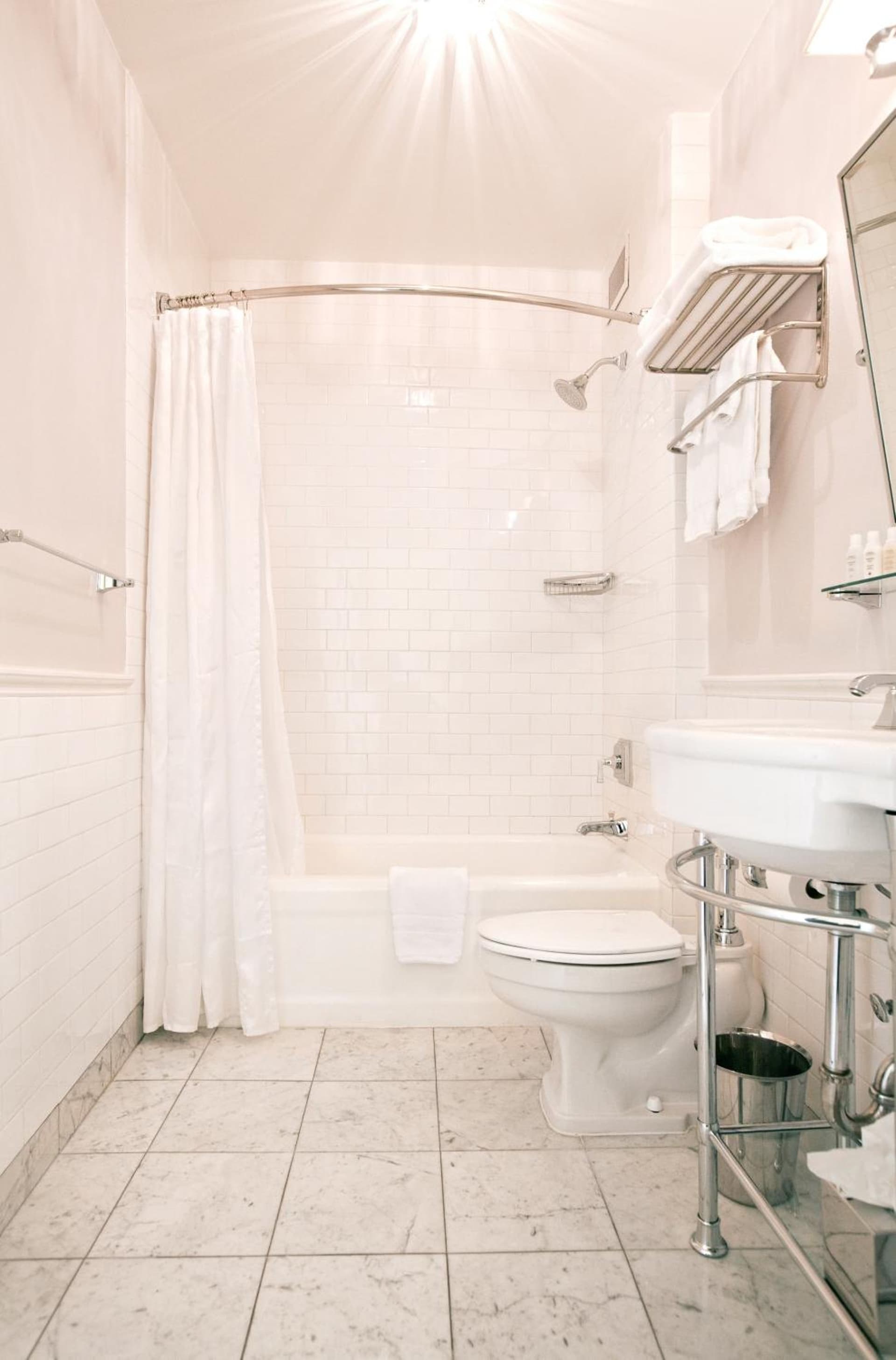Hotel DeLuxe gallery photo in Portland, OR — image 20