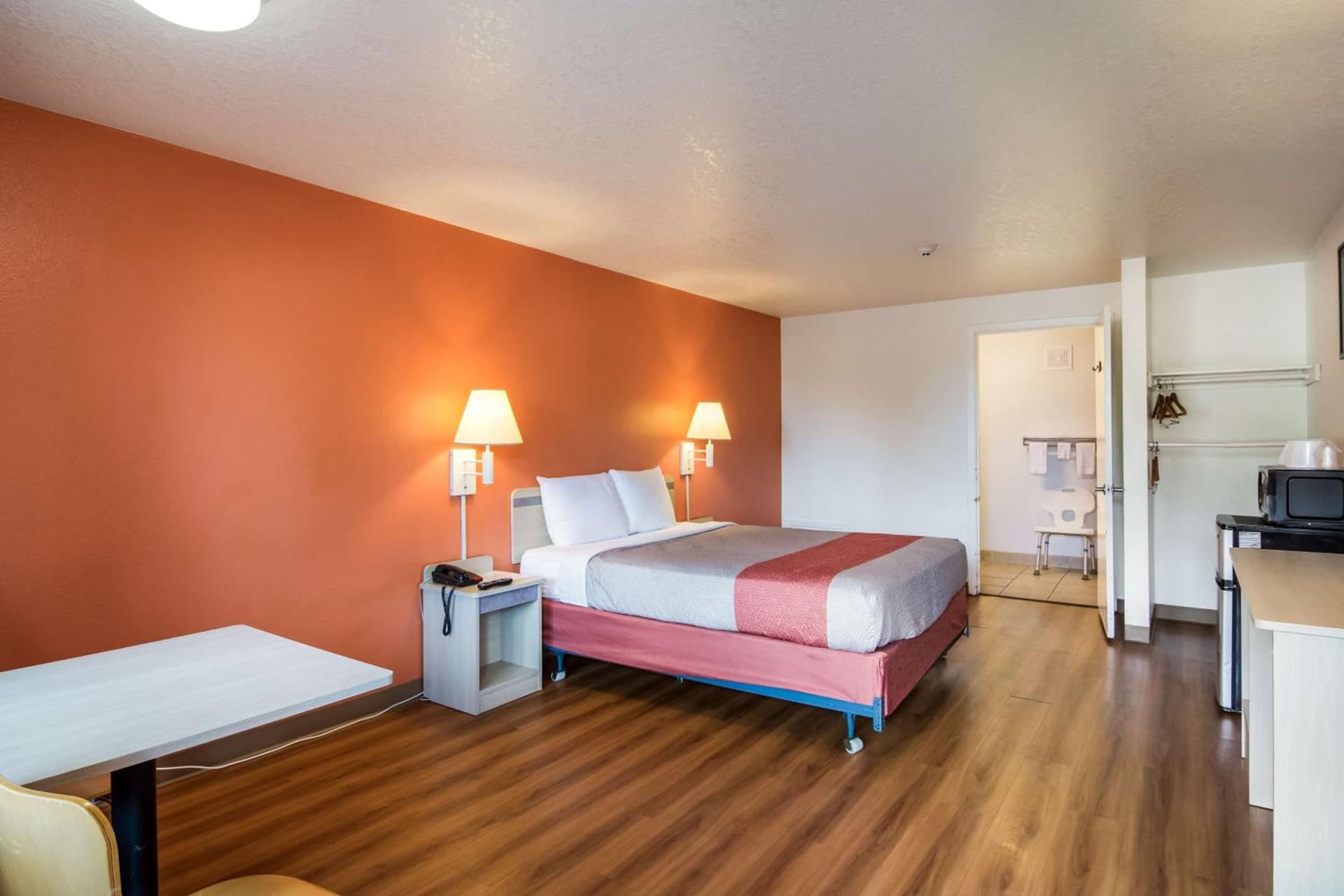 Motel 6-Vancouver, WA property views in Vancouver, WA — gallery photo 3