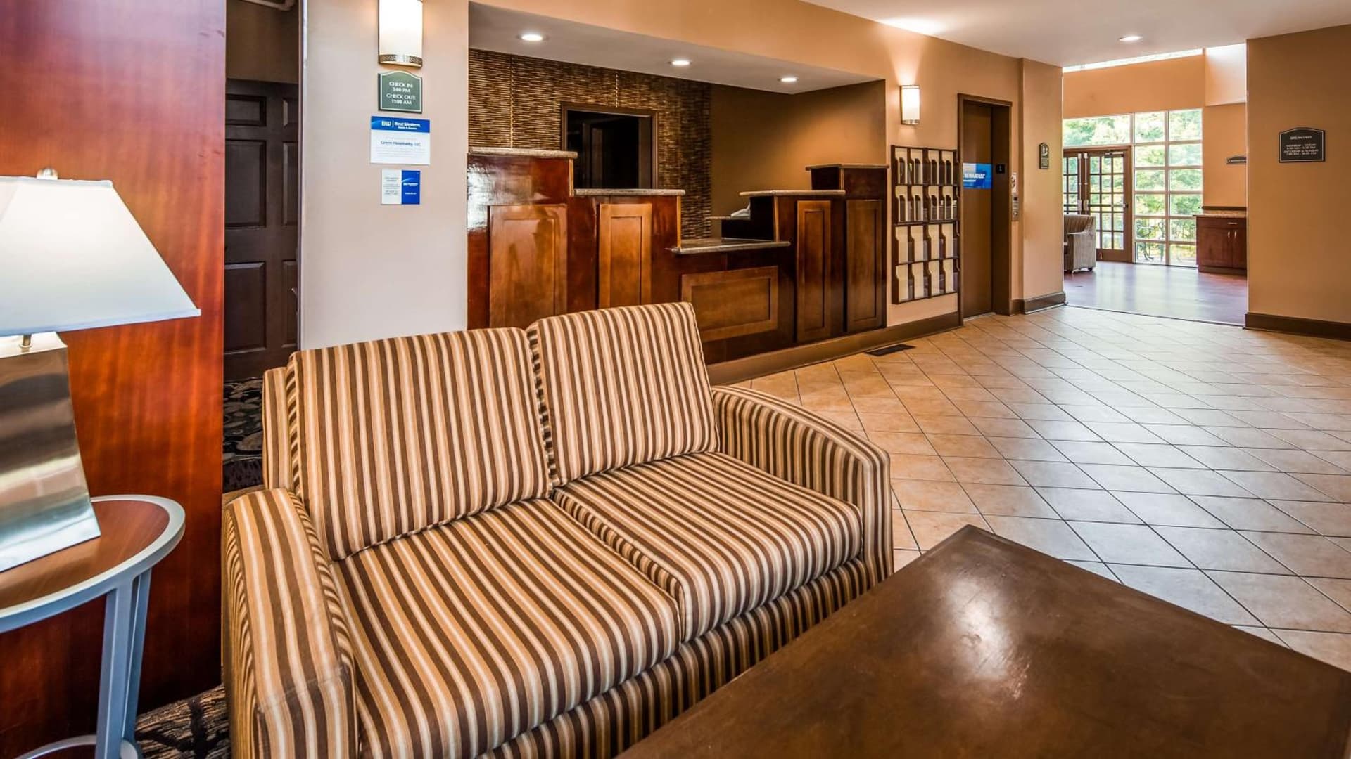 Best Western Plus The Inn & Suites At The Falls gallery photo in Poughkeepsie, NY — image 14