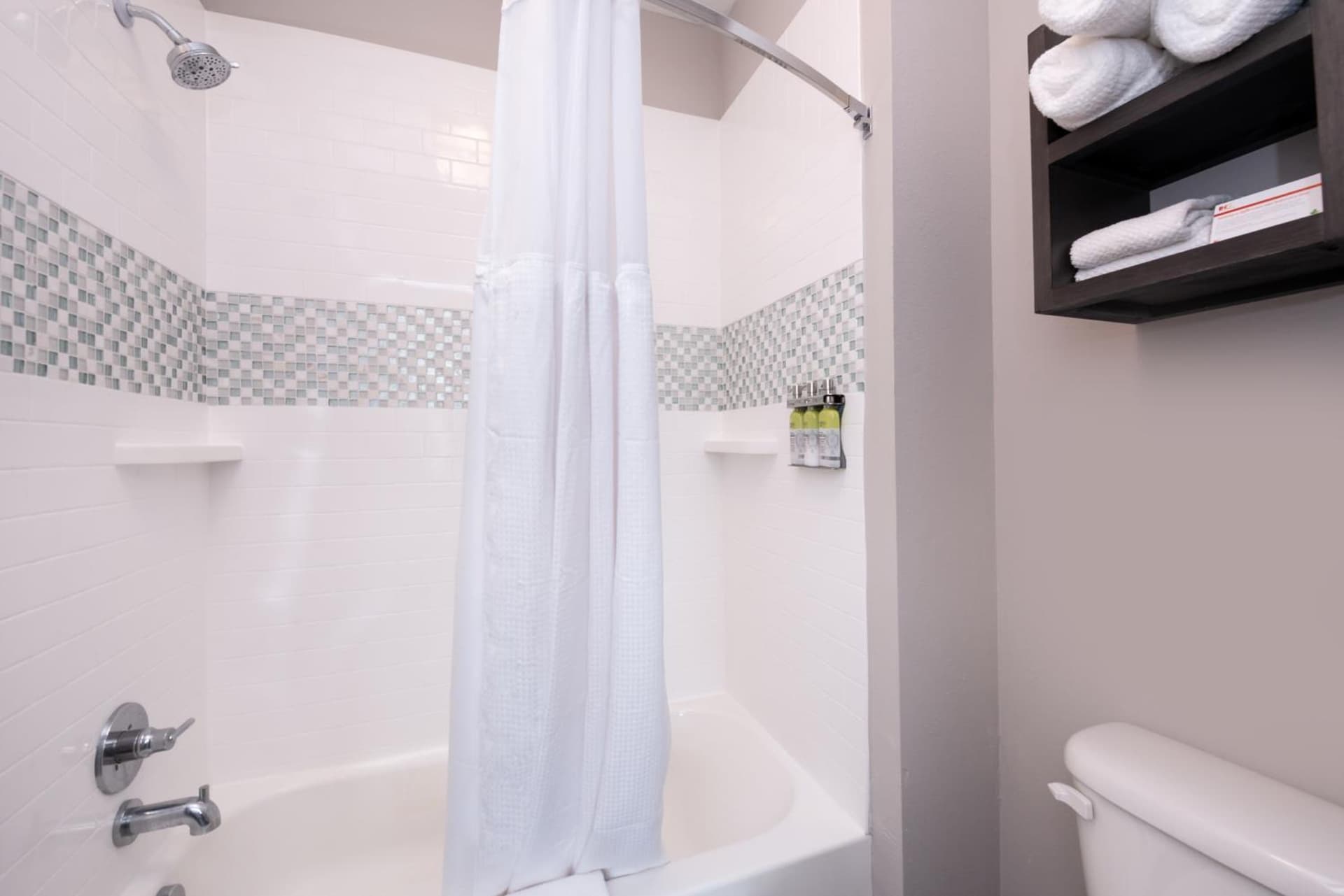 Staybridge Suites - Lake Charles by IHG interior in Lake Charles, LA — gallery photo 2