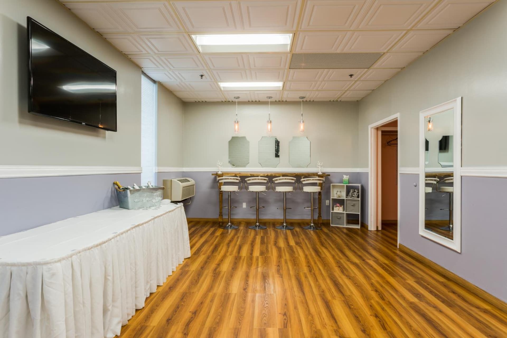 Harbor Shores on Lake Geneva interior in Lake Geneva, WI — gallery photo 2