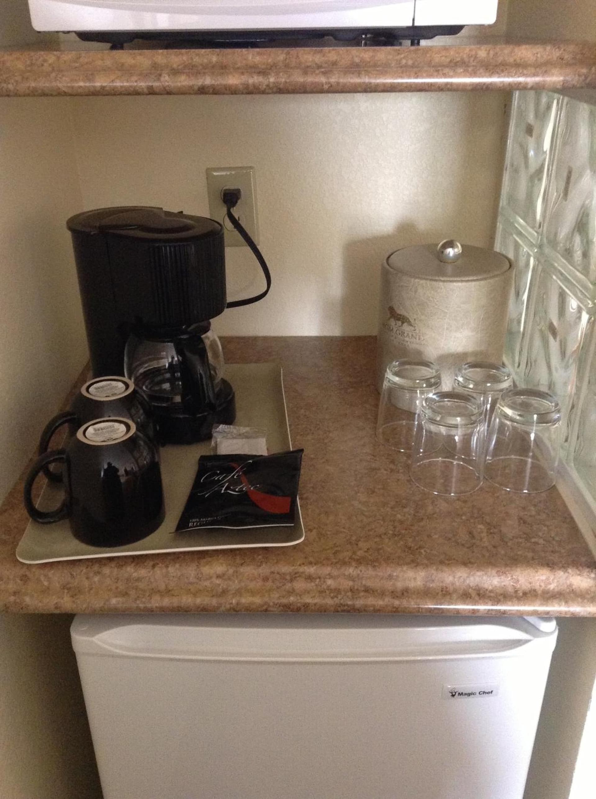 Best Inn & Suites property views in Anaheim, CA — gallery photo 3