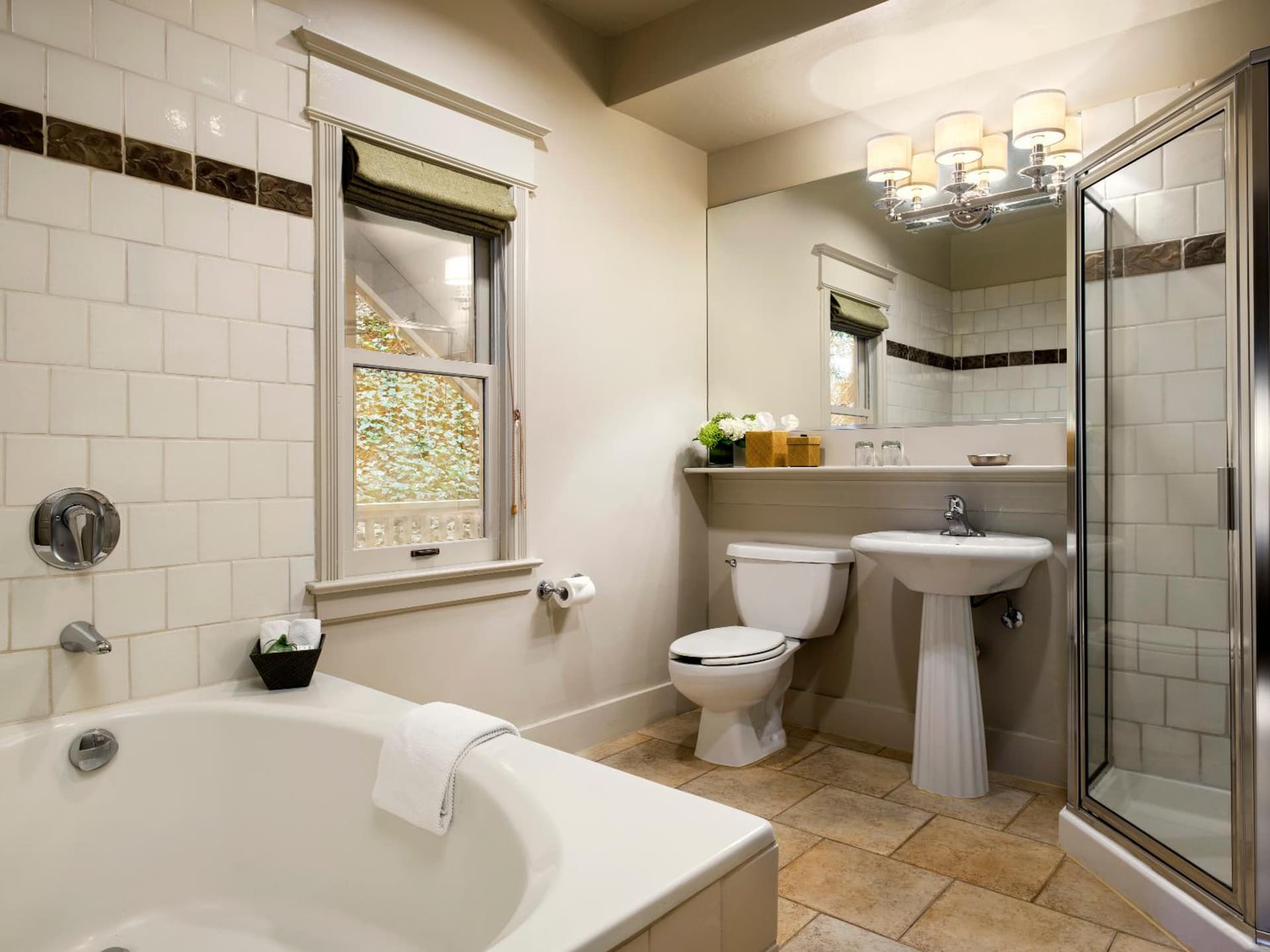 Mill Valley Inn gallery photo in Mill Valley, CA — image 4