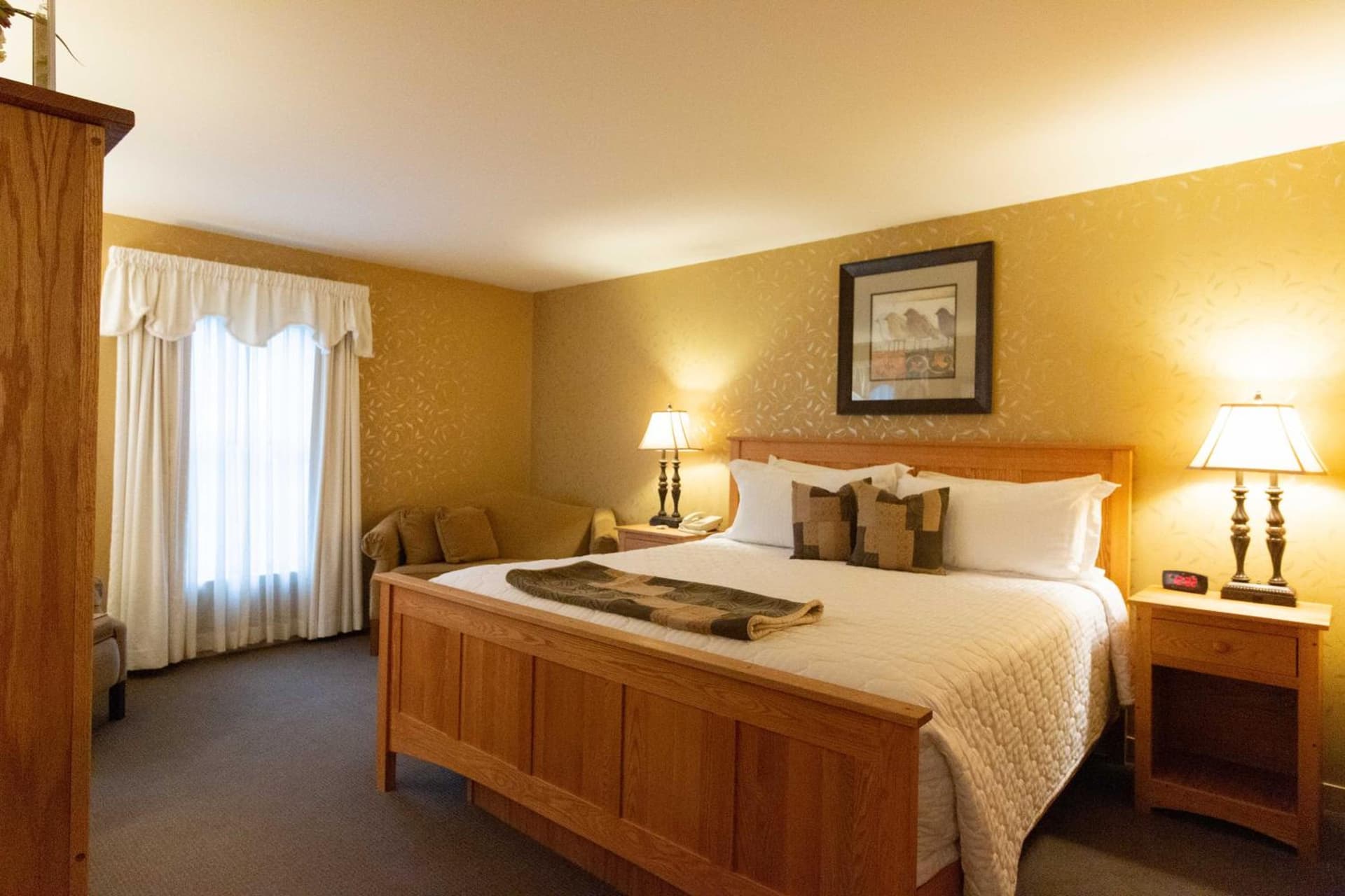 Essenhaus Inn & Conf. Center gallery photo in Middlebury, IN — image 35