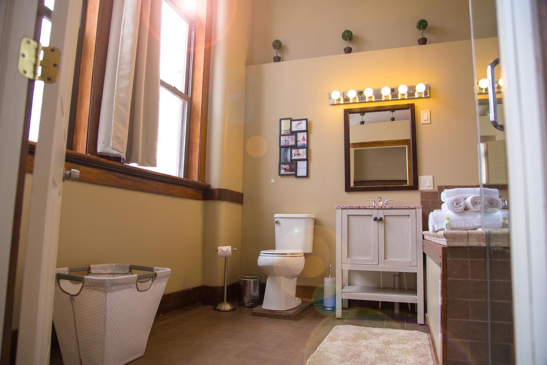 School 31 Lofts gallery photo in Rochester, NY — image 91