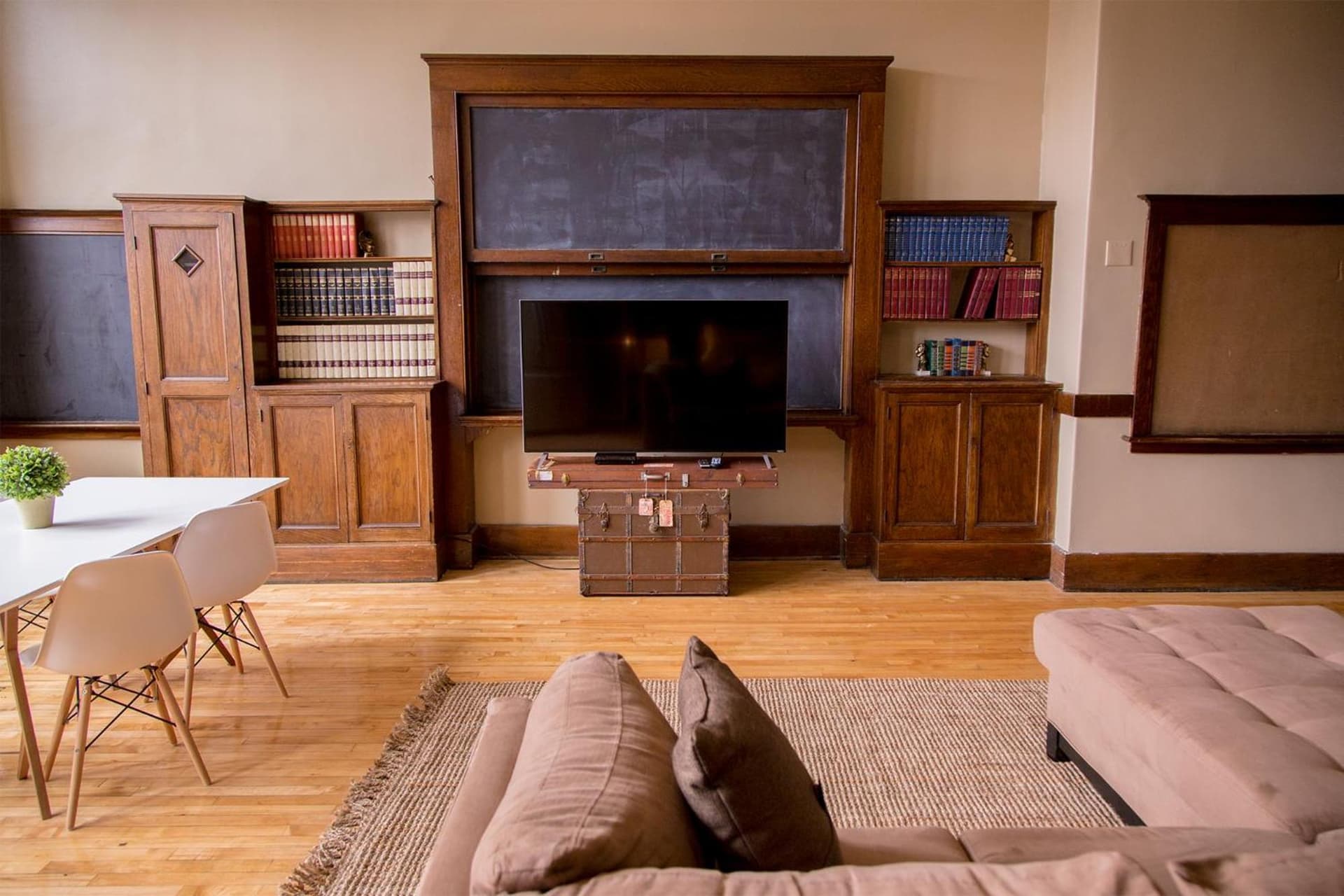 School 31 Lofts gallery photo in Rochester, NY — image 69